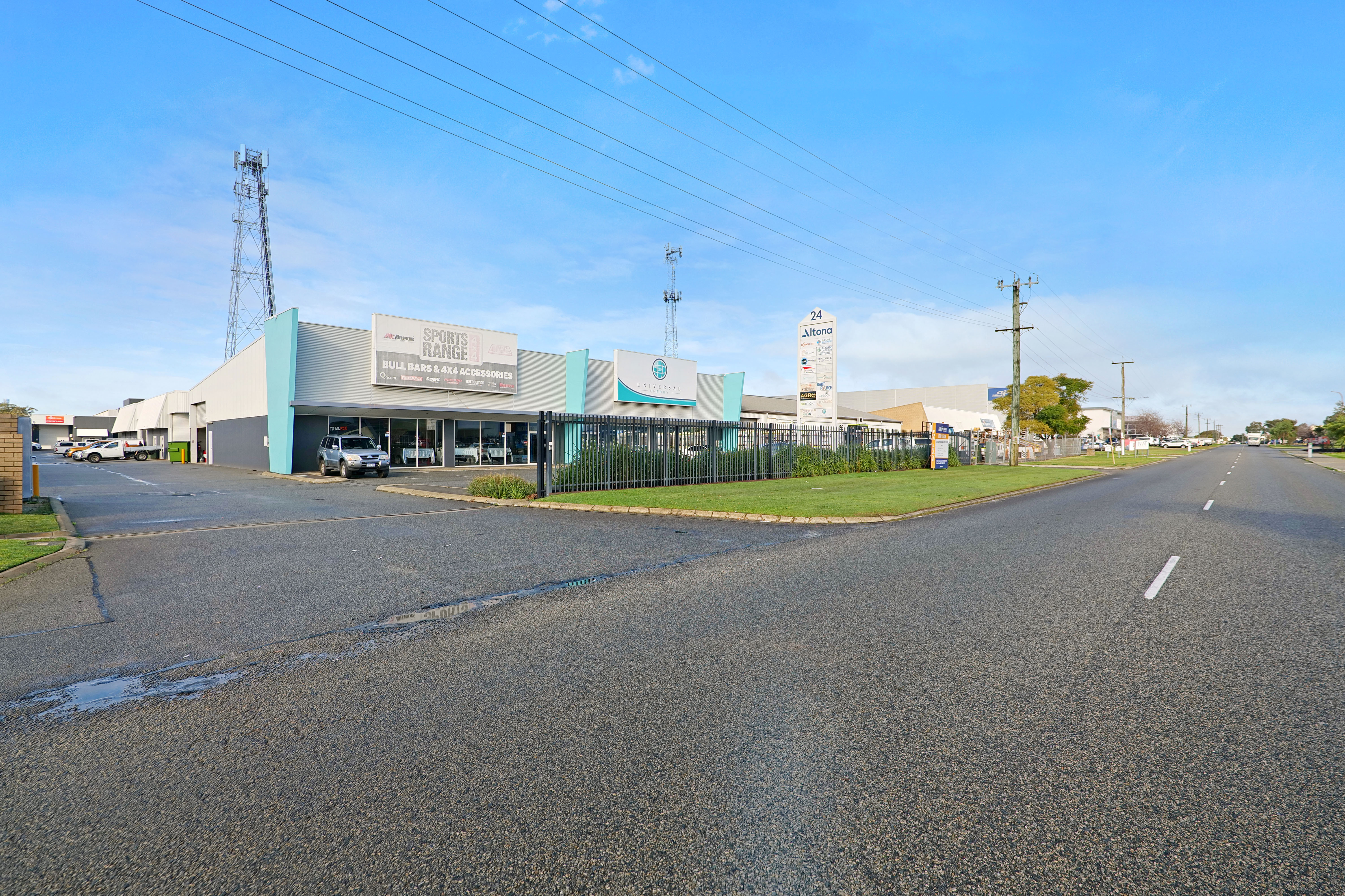 Unit 11, 24 Baile Road, Canning Vale WA 6155