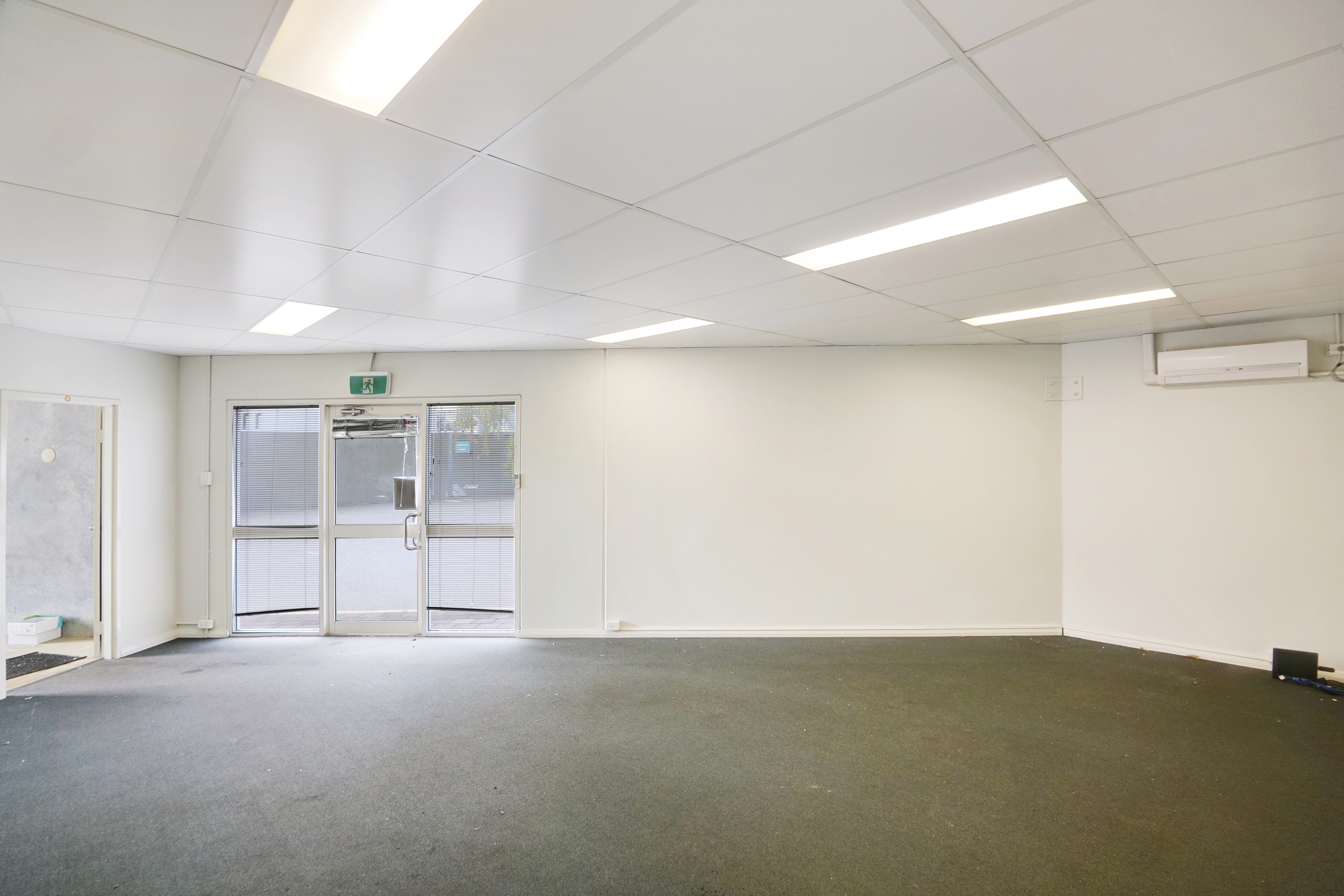 Unit 11, 24 Baile Road, Canning Vale WA 6155