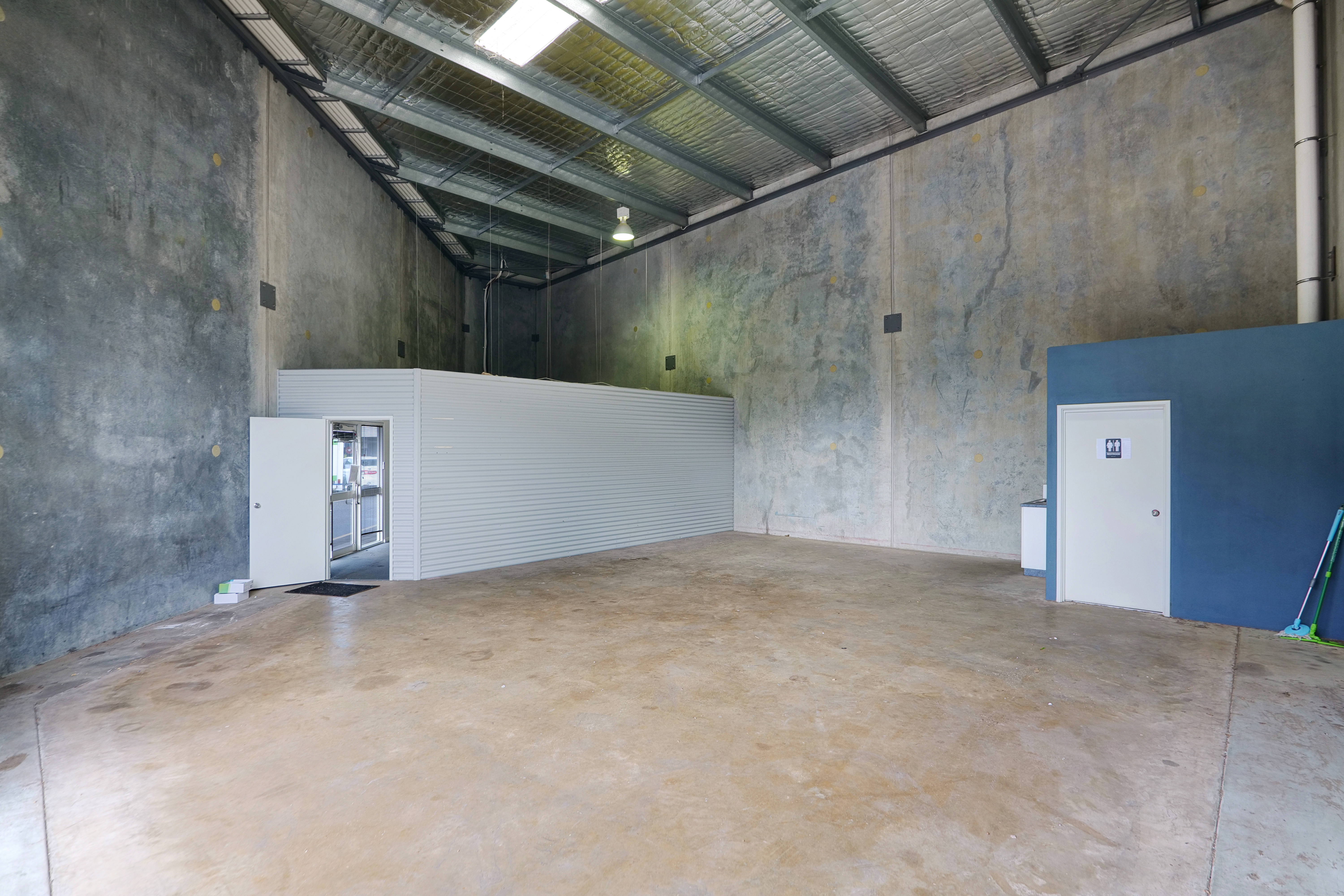 Unit 11, 24 Baile Road, Canning Vale WA 6155