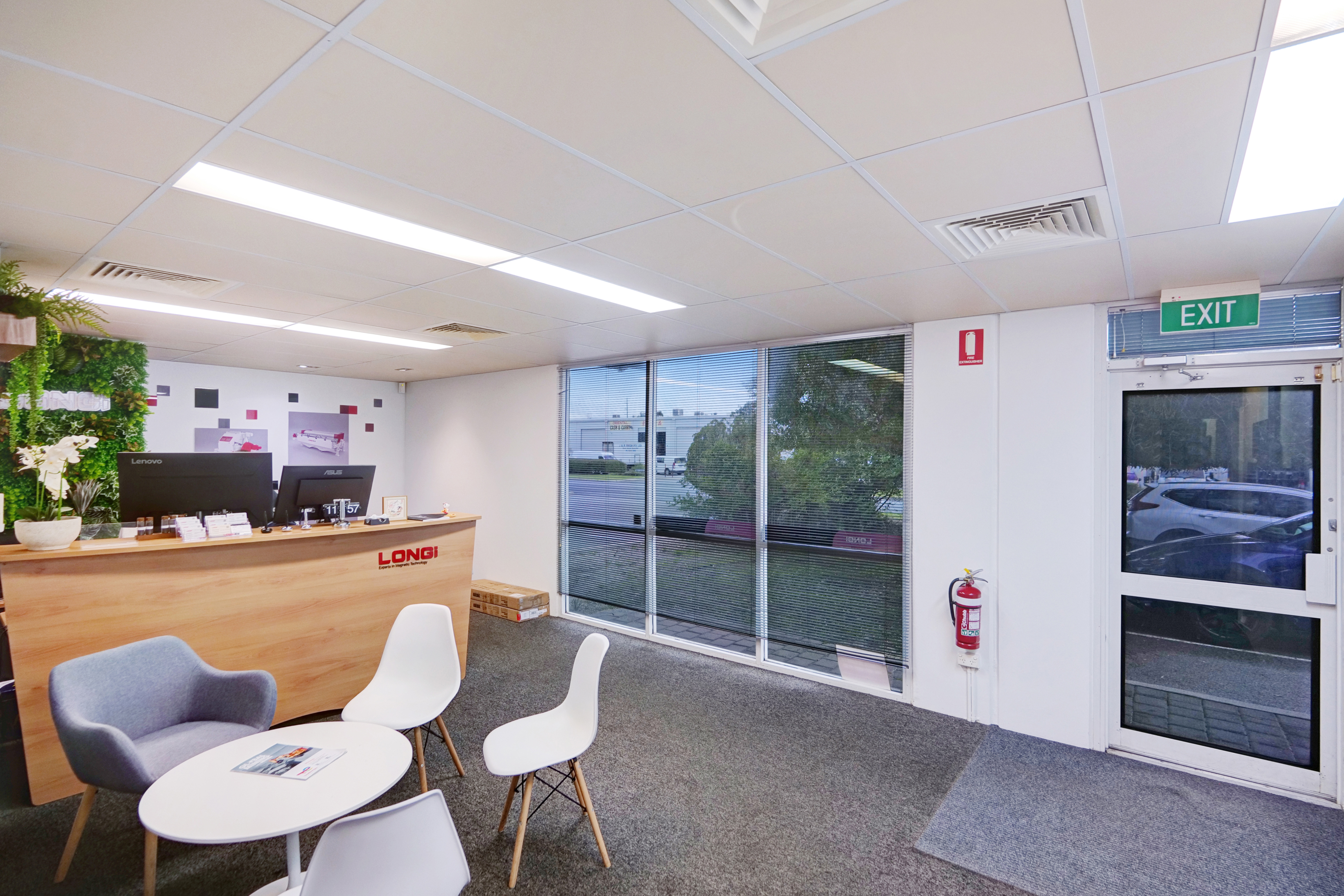 Unit 4/44 Vinnicombe Drive, Canning Vale WA 6155