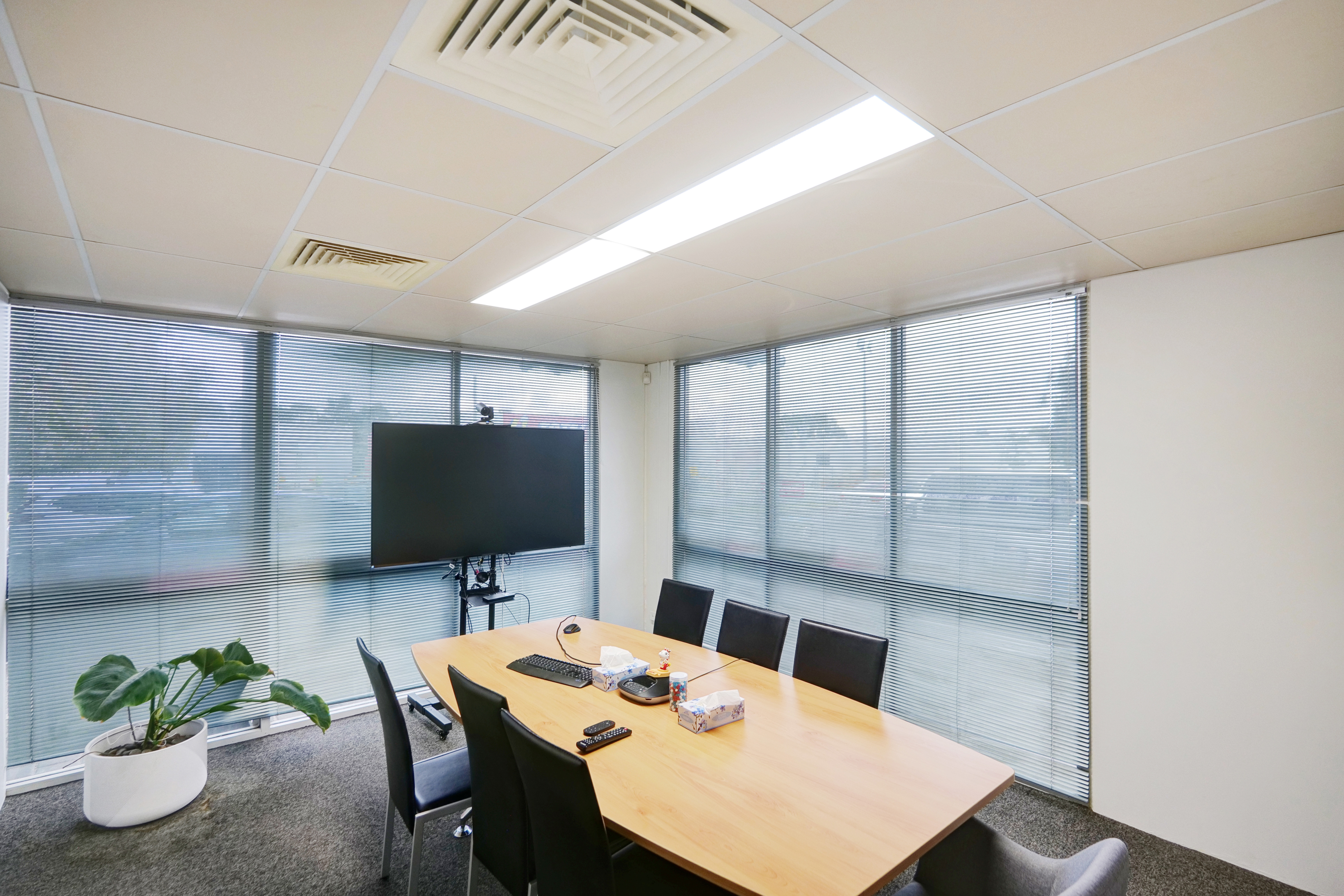 Unit 4/44 Vinnicombe Drive, Canning Vale WA 6155