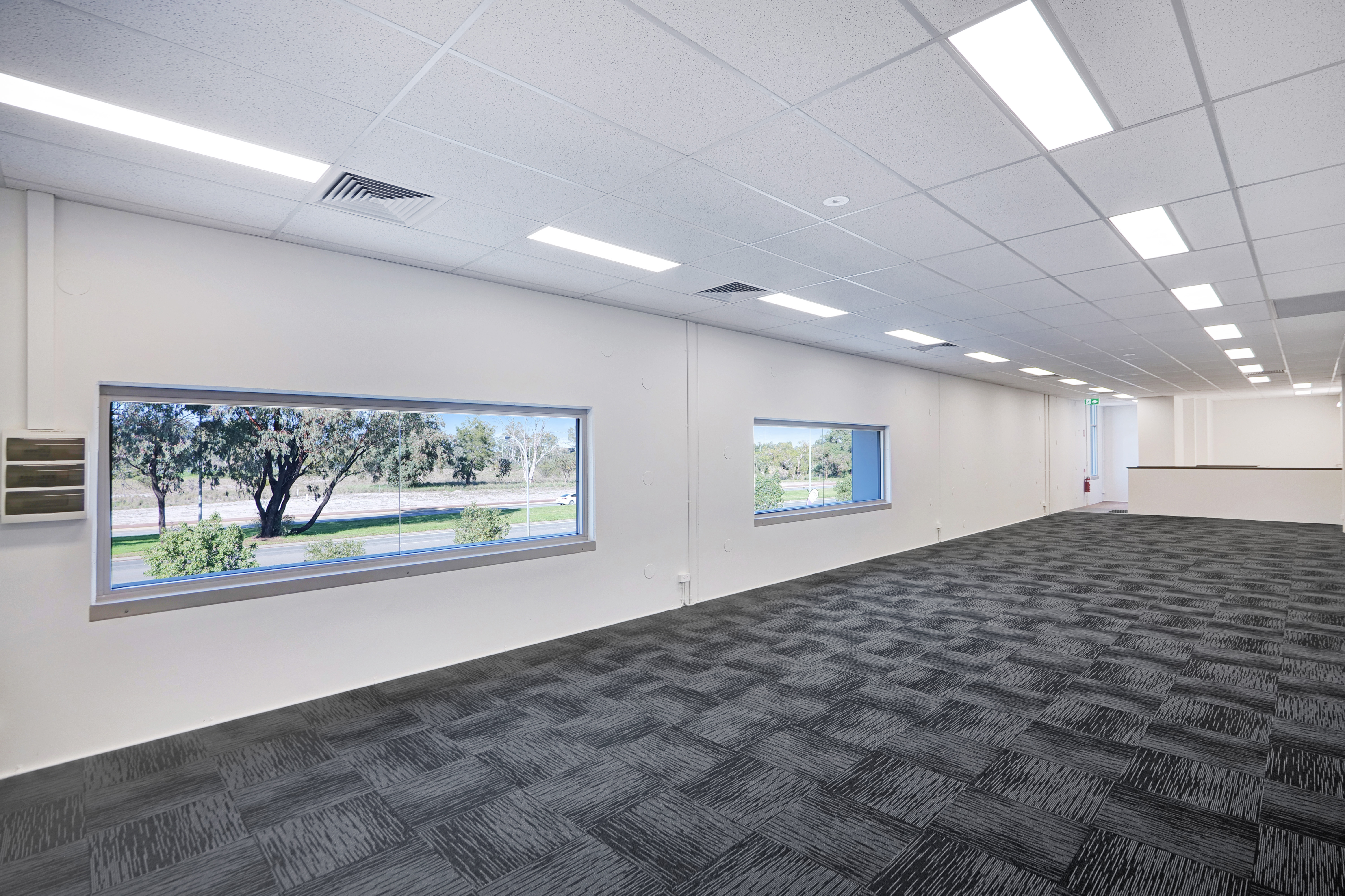 2 Hensbrook Loop, Forrestdale WA 6112