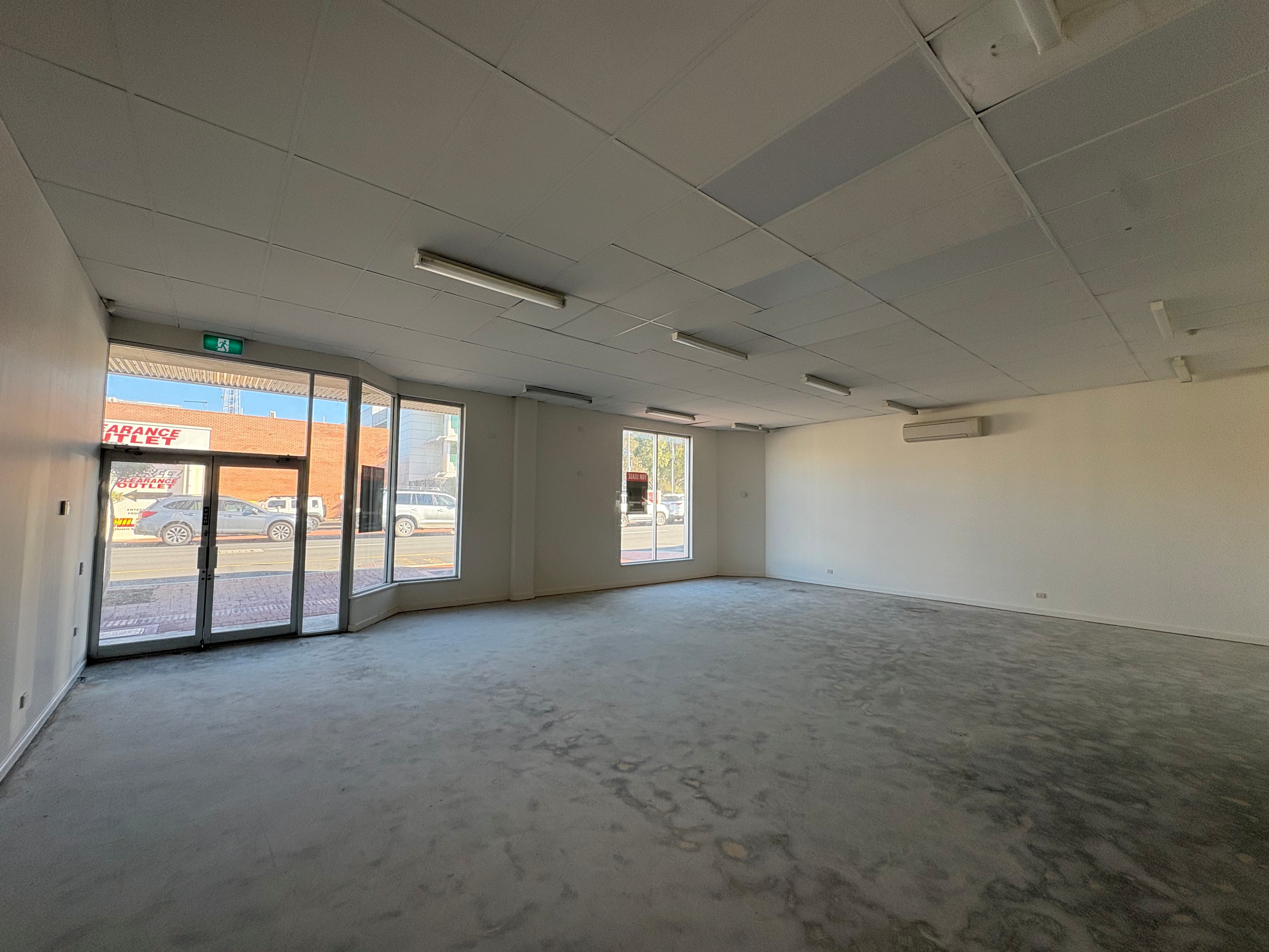 Shop 4/125 Victoria Street, Bunbury WA 6230