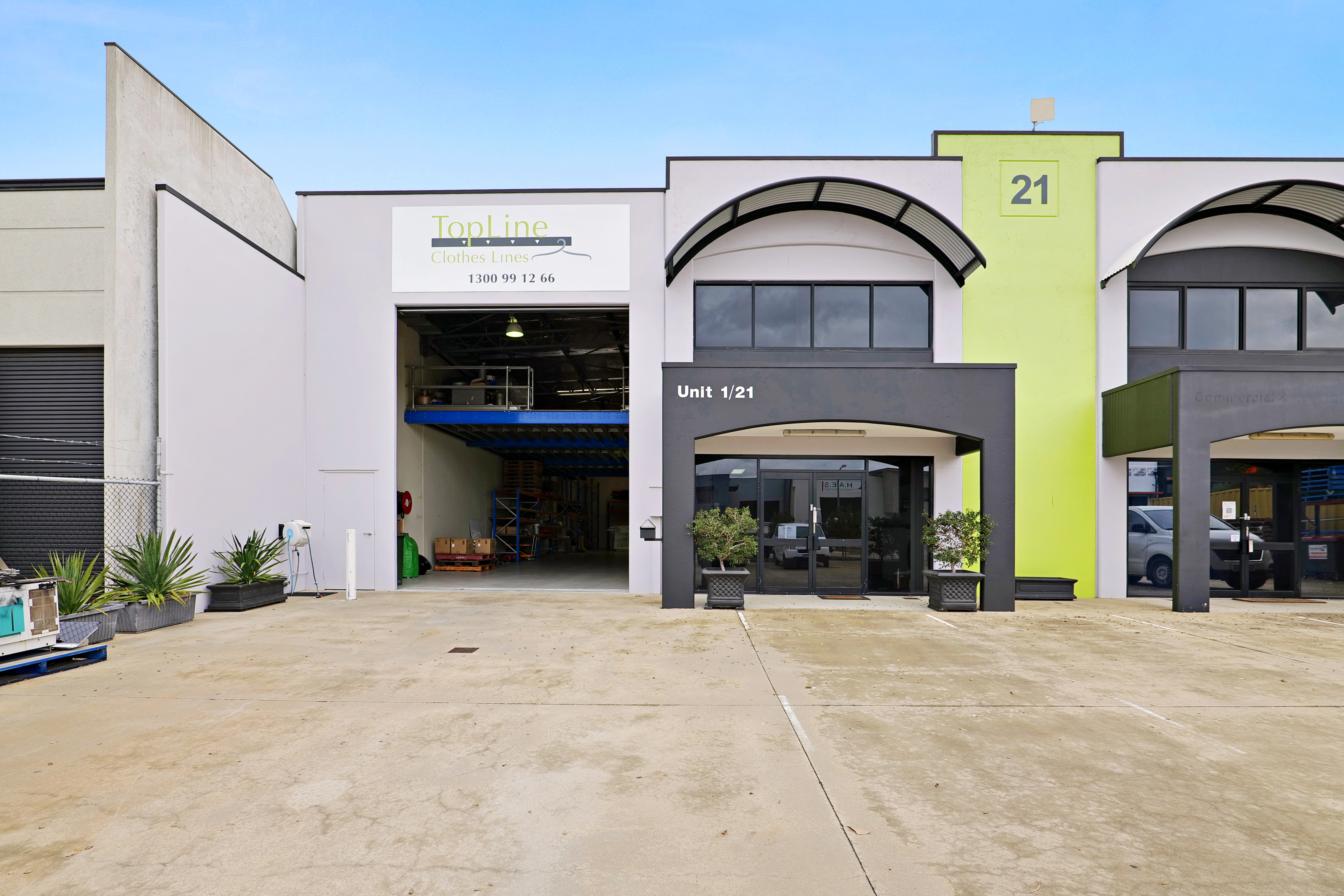 1/21 Mordaunt Circuit, Canning Vale WA 6155