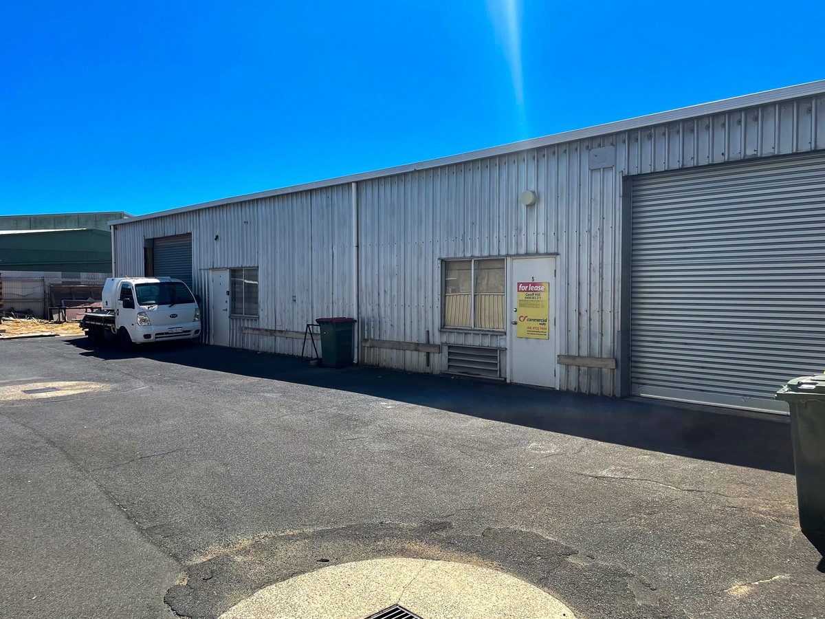 Unit 5/90 King Road, East Bunbury WA 6230