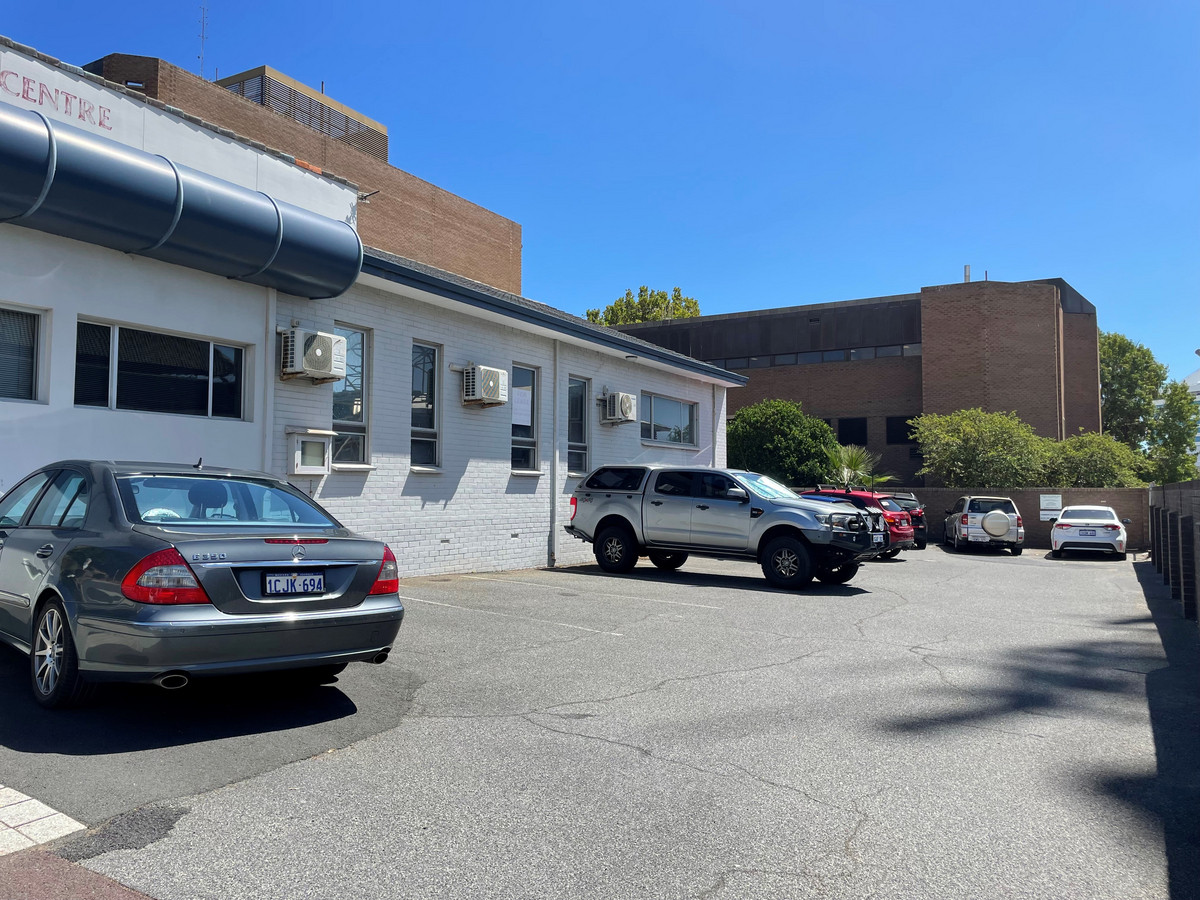 Unit 4/4 Stirling Street, Bunbury WA 6230