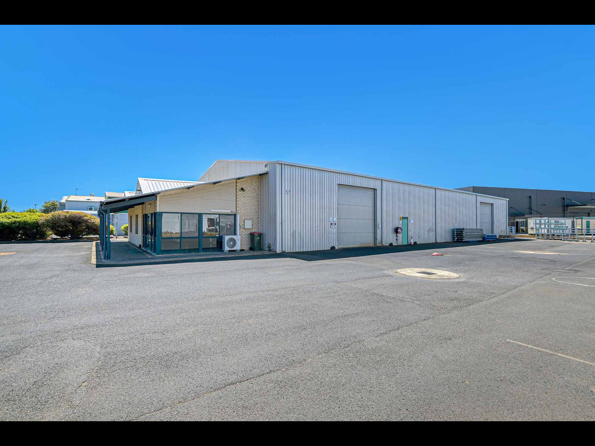 13 Gibbons Road, Davenport WA 6230