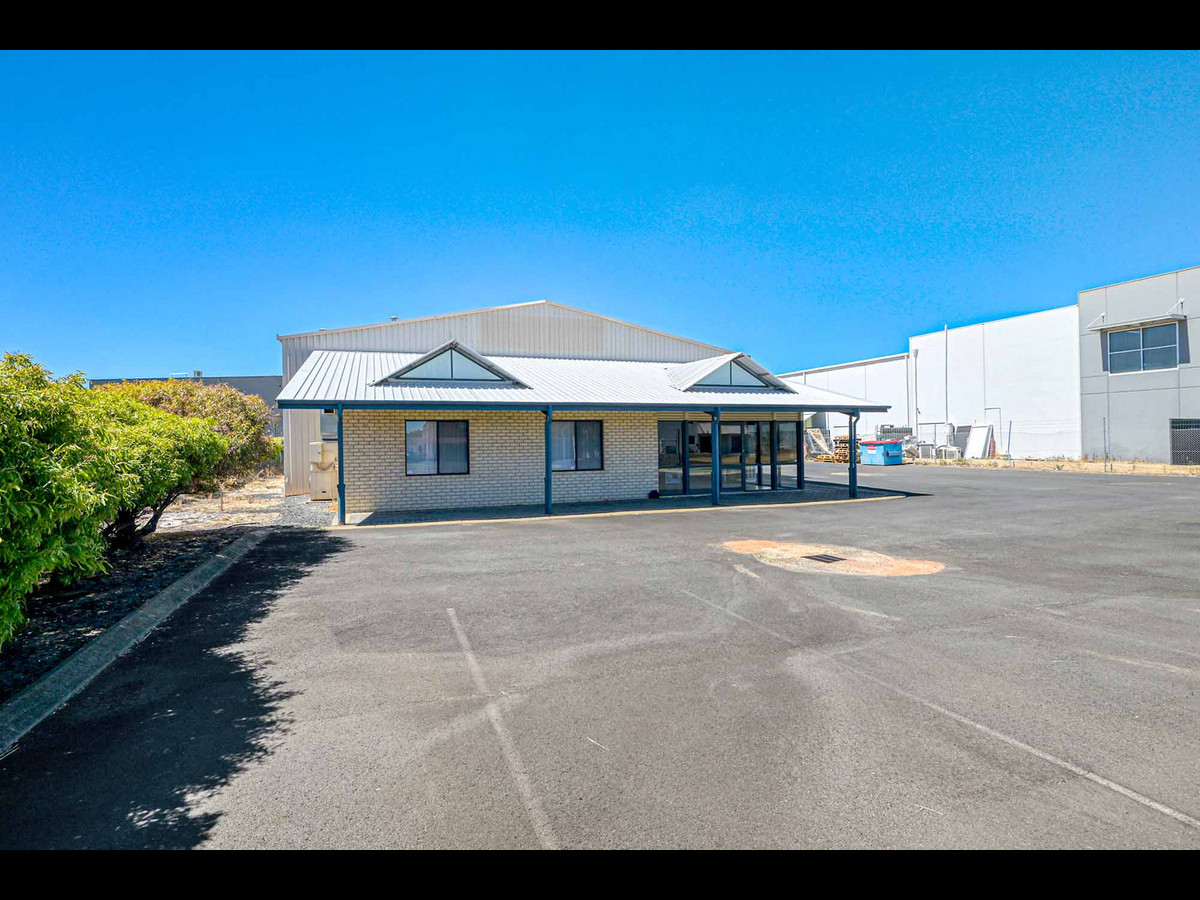 13 Gibbons Road, Davenport WA 6230