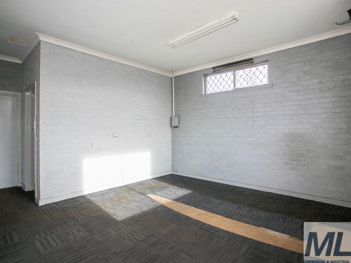 21 Sevenoaks Street, Bentley WA 6102