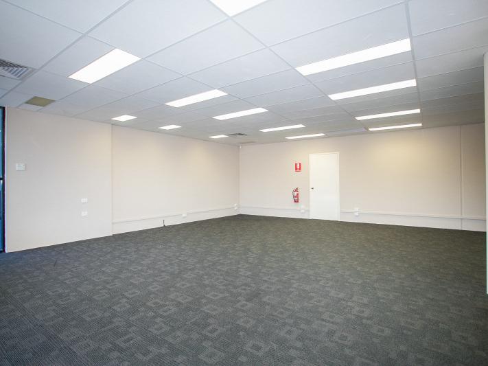 29 Mordaunt Circuit, Canning Vale WA 6155