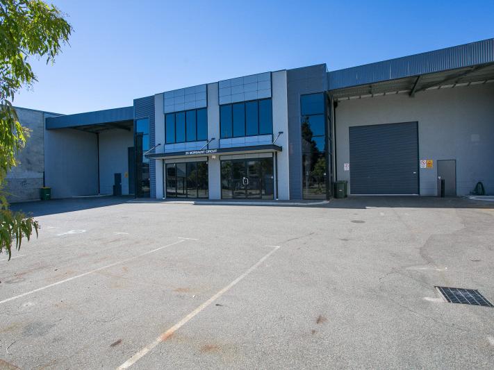 29 Mordaunt Circuit, Canning Vale WA 6155