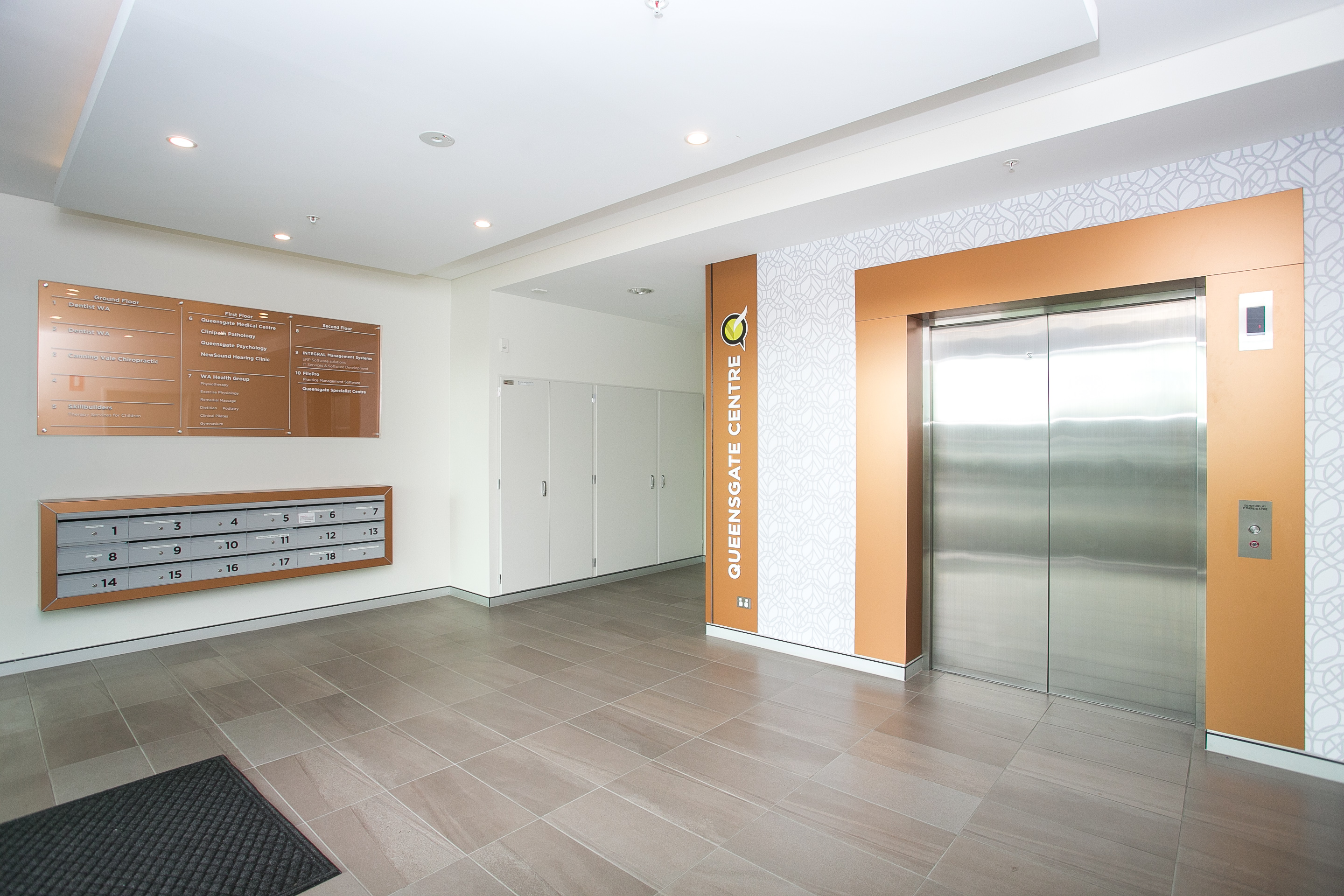 2 Queensgate Drive, Canning Vale WA 6155