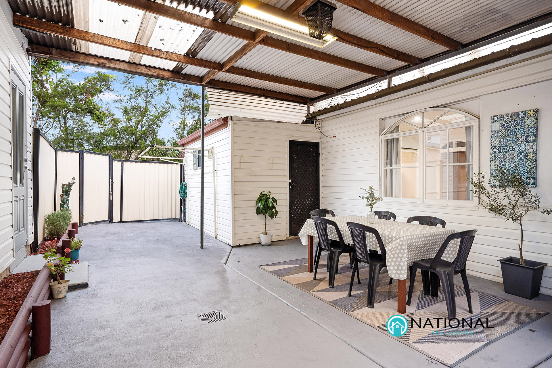 1 / 23 Hawksview Street, Merrylands