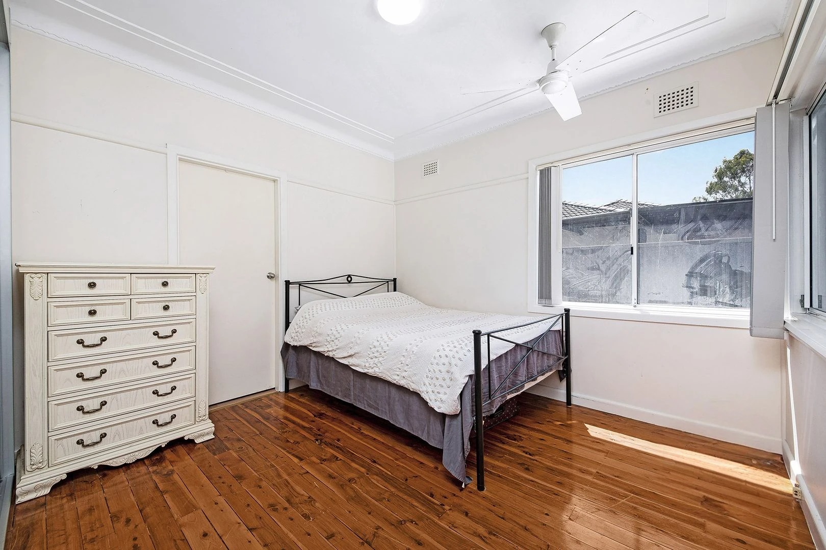 5 Princes Street, Guildford