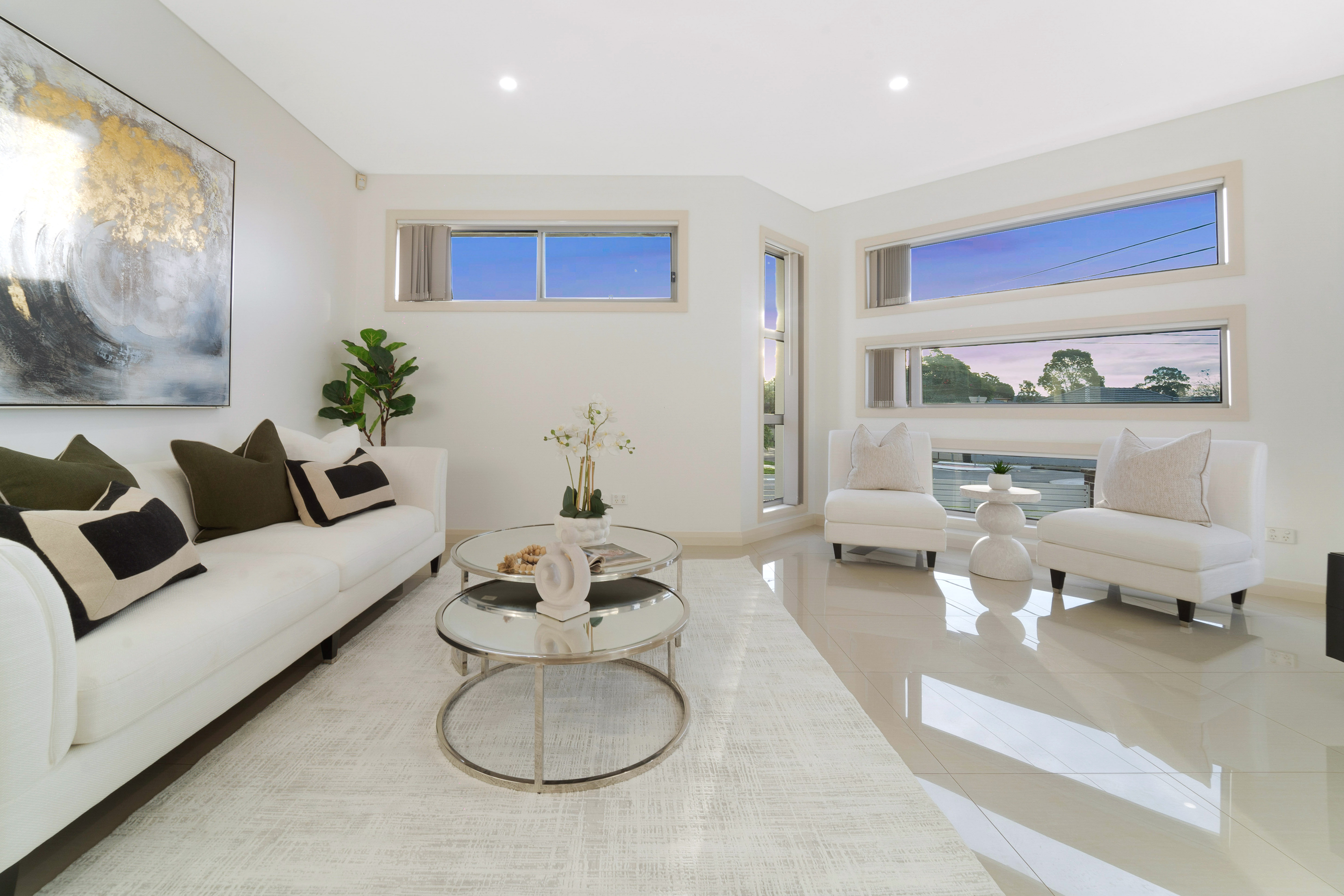 22 Rhodes Avenue, Guildford