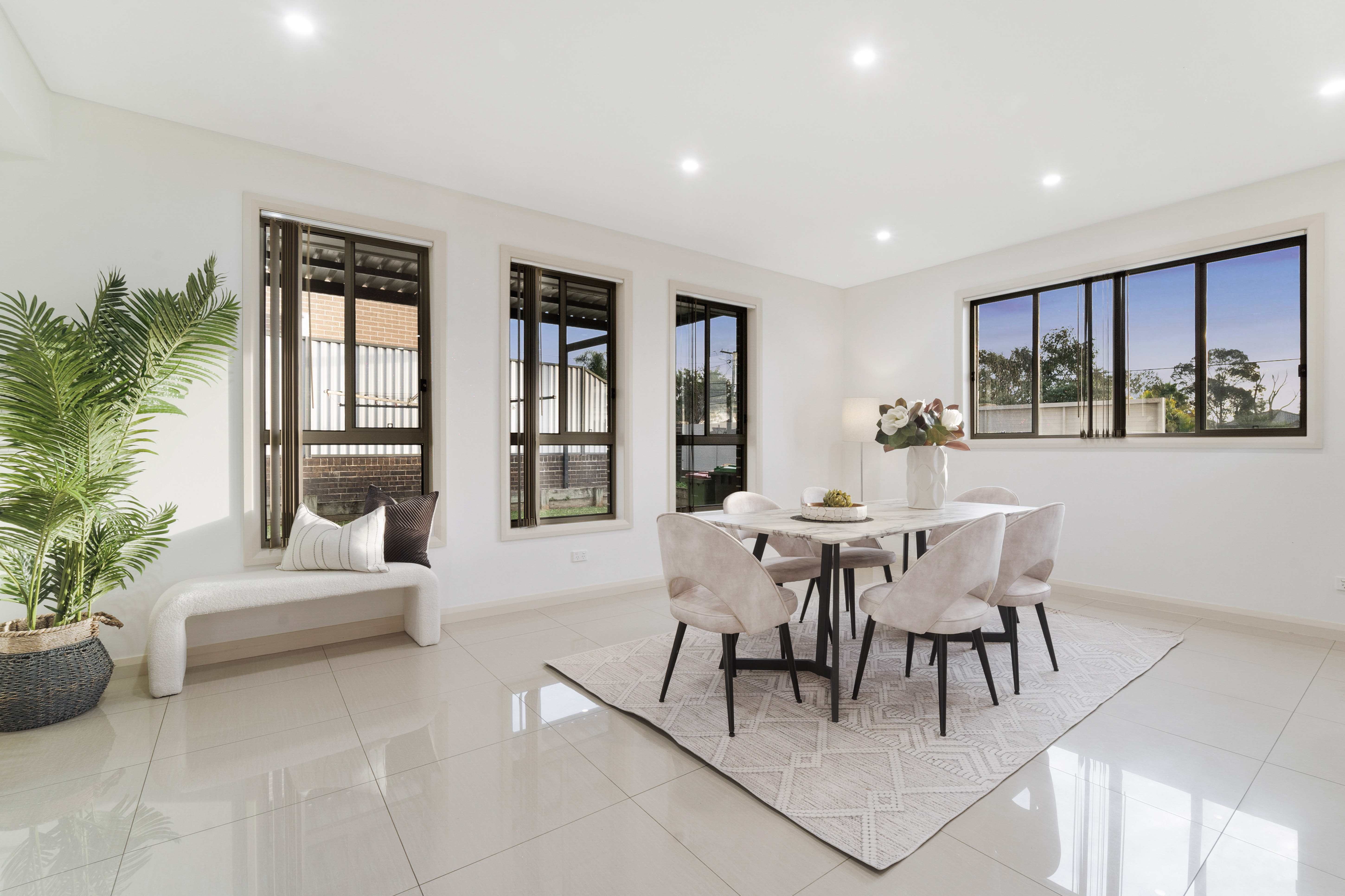 22 Rhodes Avenue, Guildford