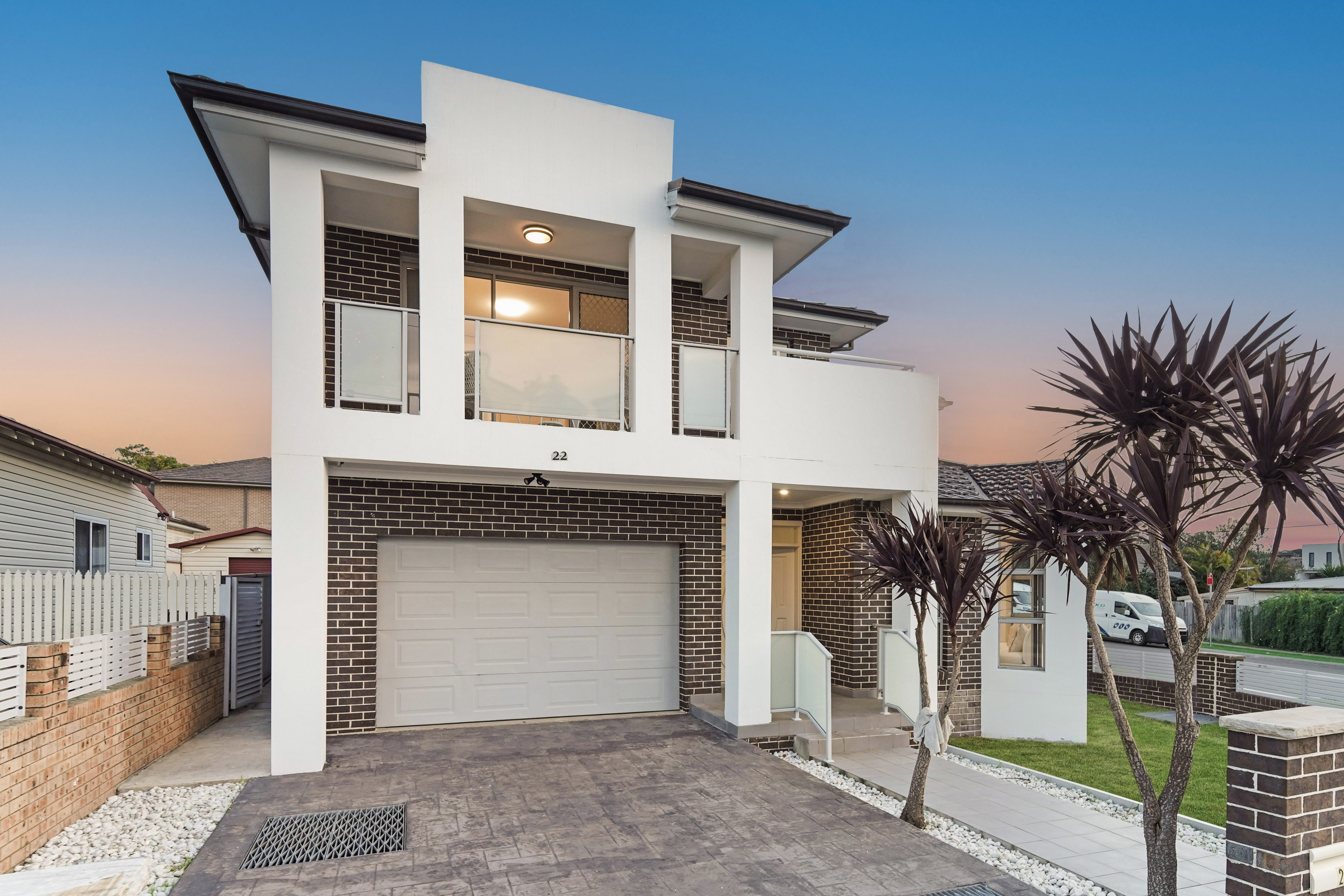 22 Rhodes Avenue, Guildford