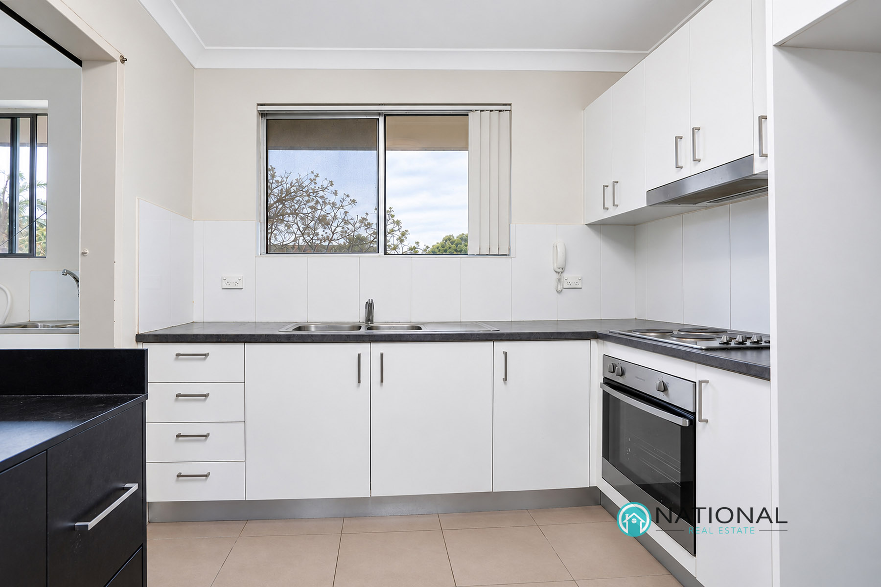 11 / 37 Crown Street, Granville