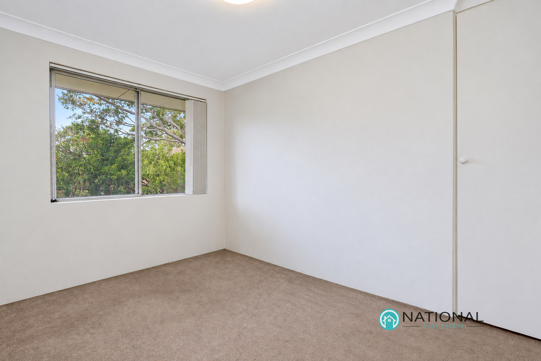 11 / 37 Crown Street, Granville