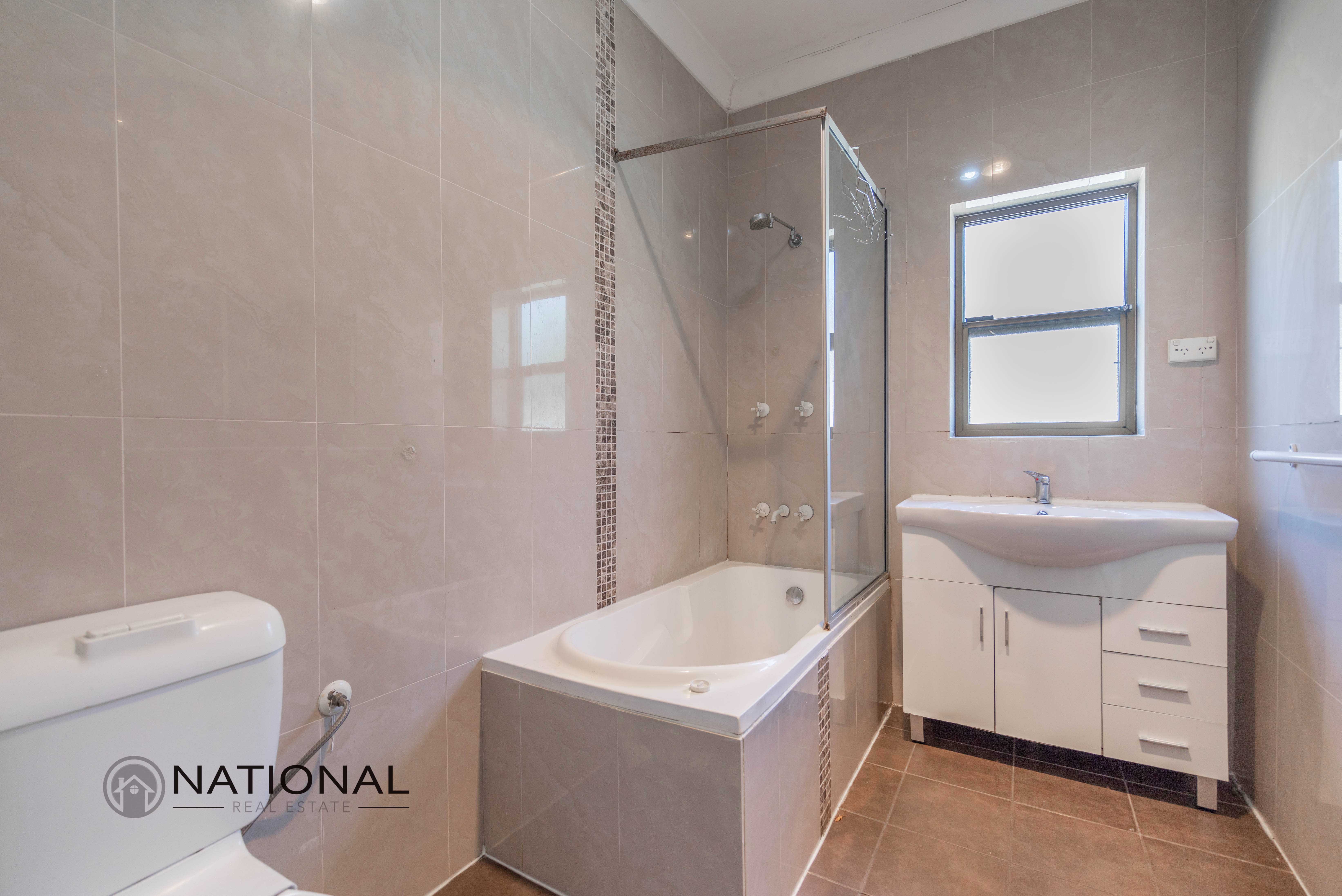 31 Henson St, Merrylands