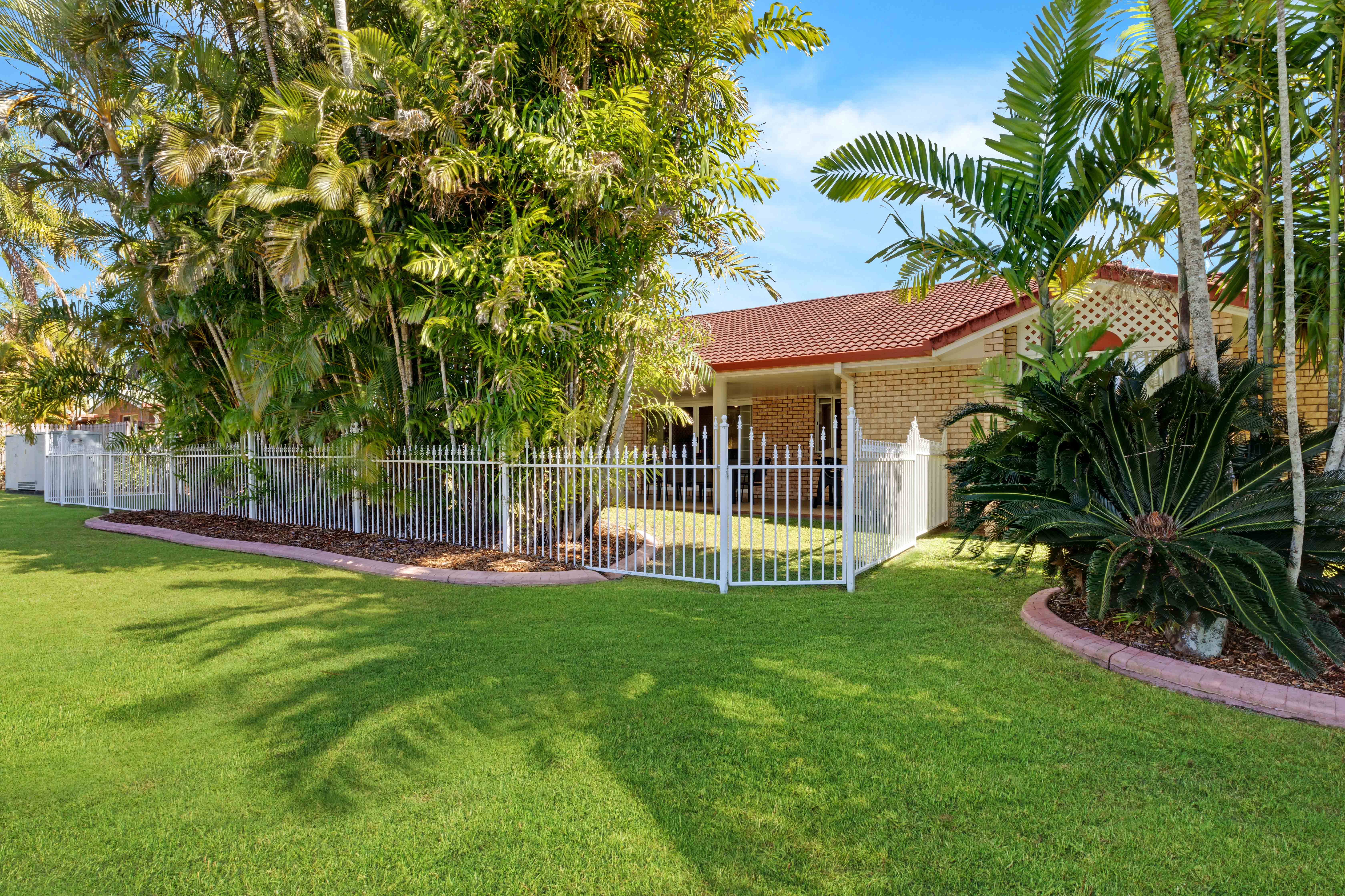 17 Border Street Glenella Queensland House for Sale RE/MAX Australia