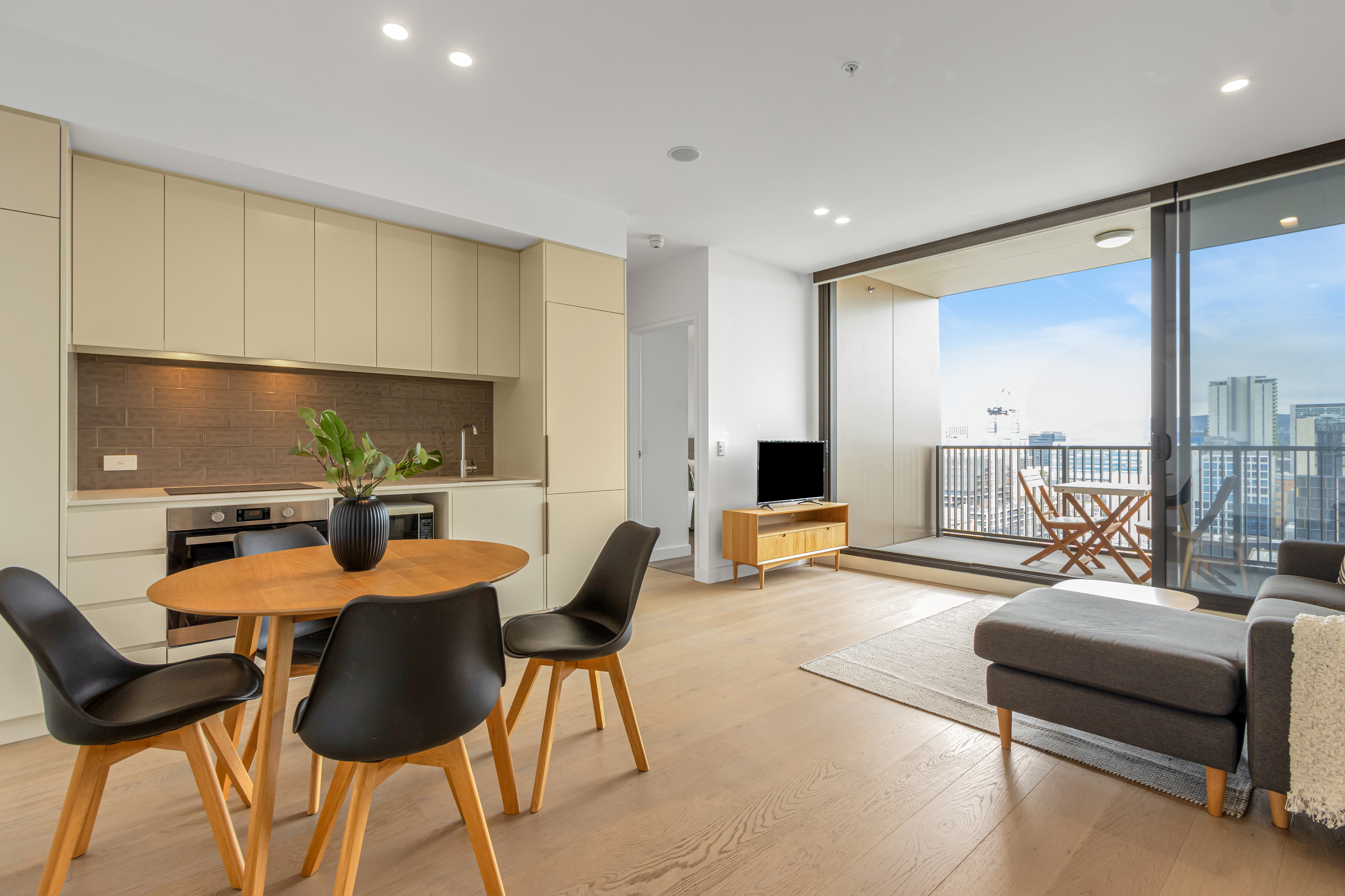 1614/156 Wright Street, ADELAIDE, SA 5000 2