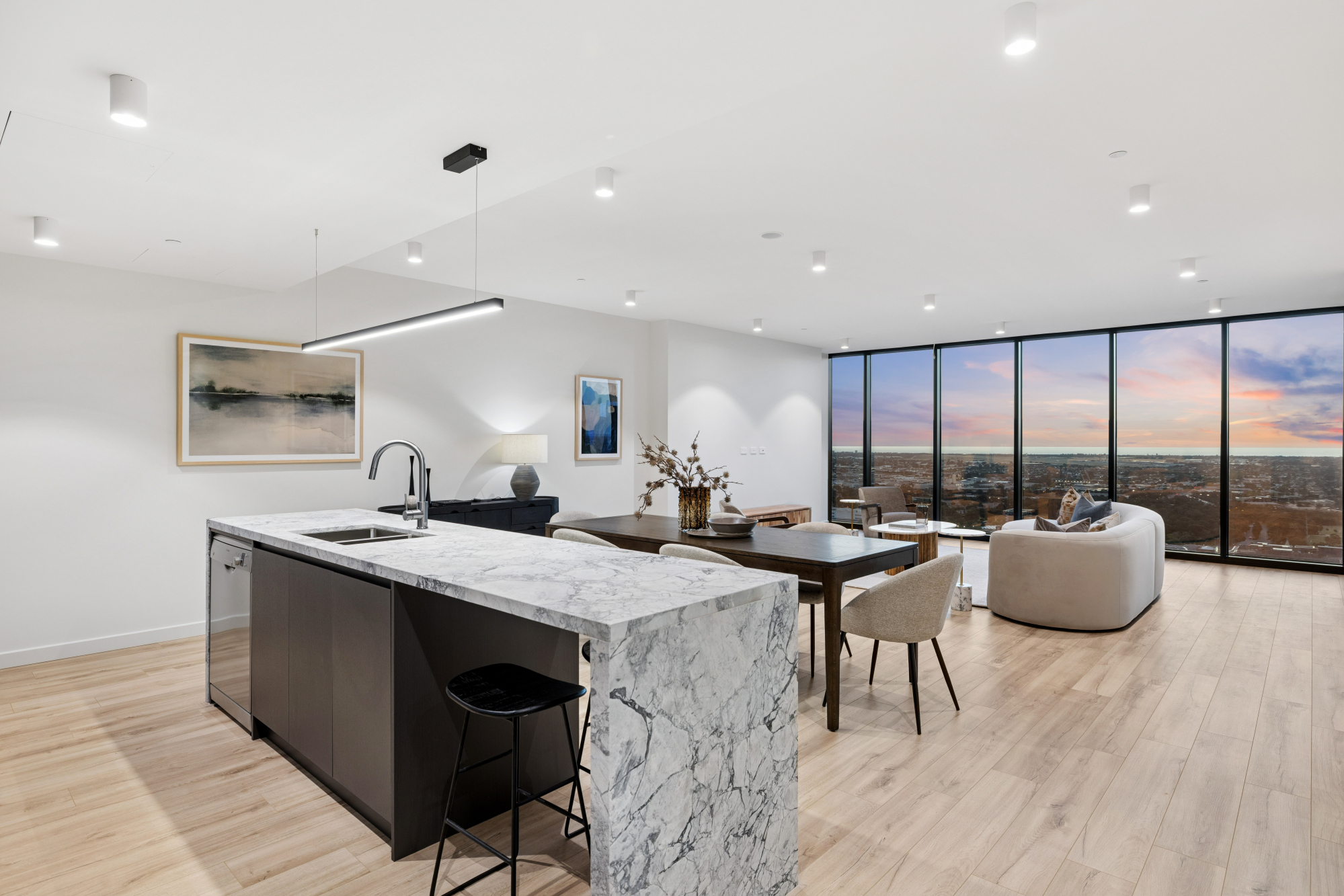 3502/6 Penaluna Place, ADELAIDE, SA 5000 2