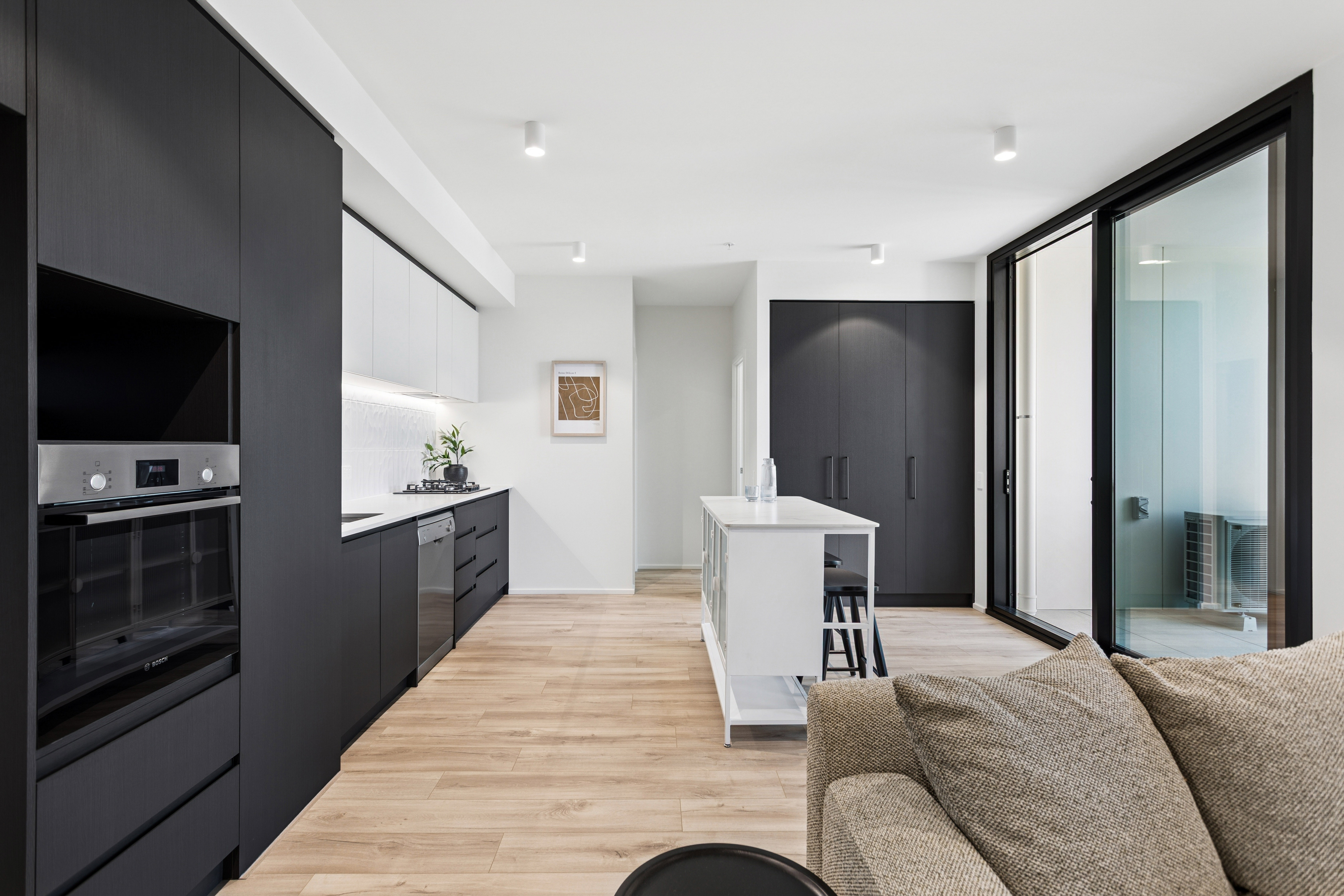 2712/6 Penaluna Place, ADELAIDE, SA 5000 5