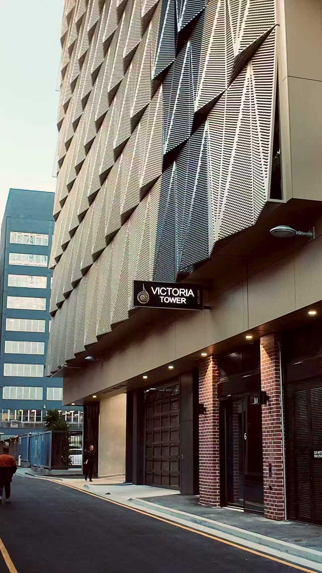 2712/6 Penaluna Place, ADELAIDE, SA 5000 4