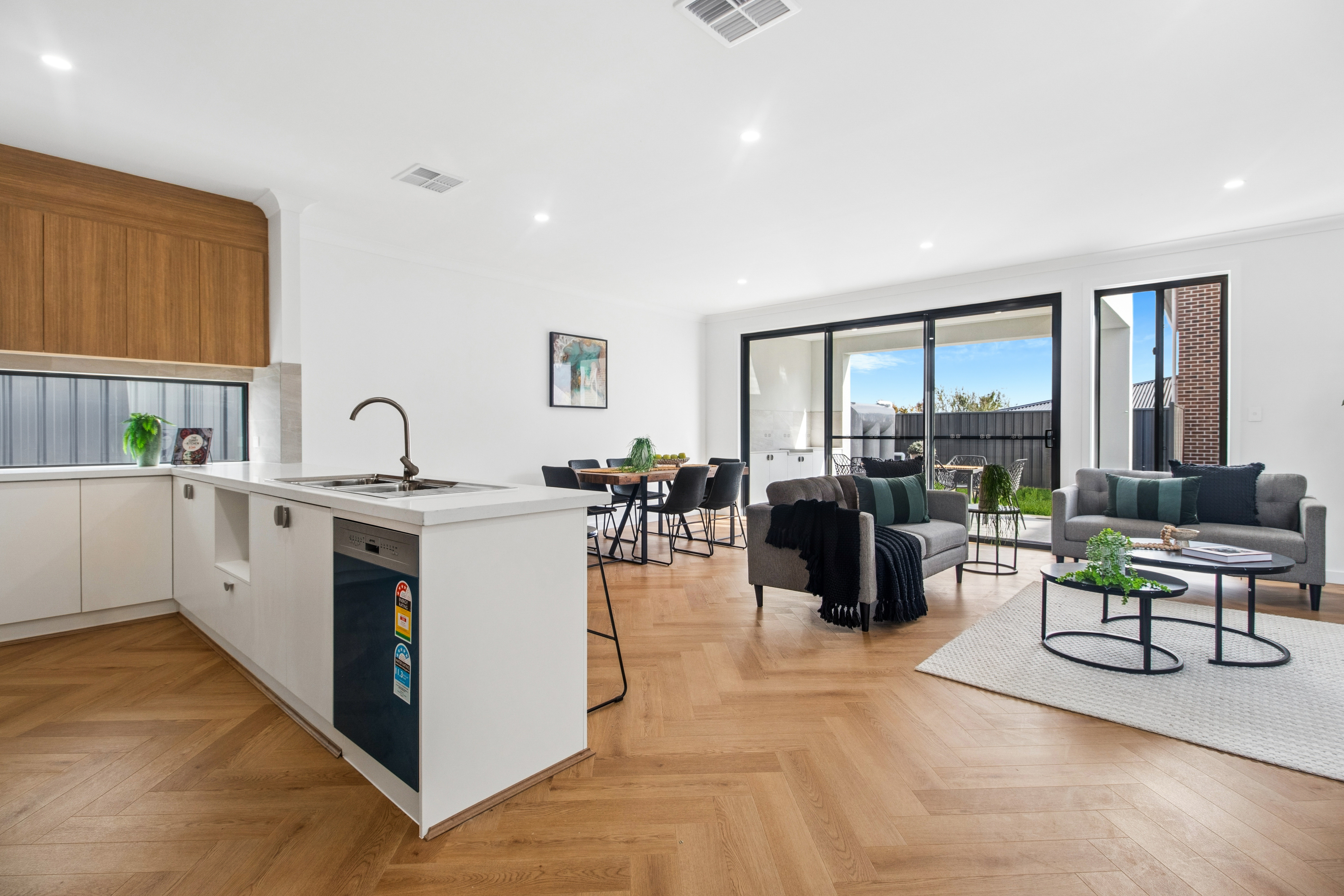 11A Dorinda Street, BLAIR ATHOL, SA 5084 12