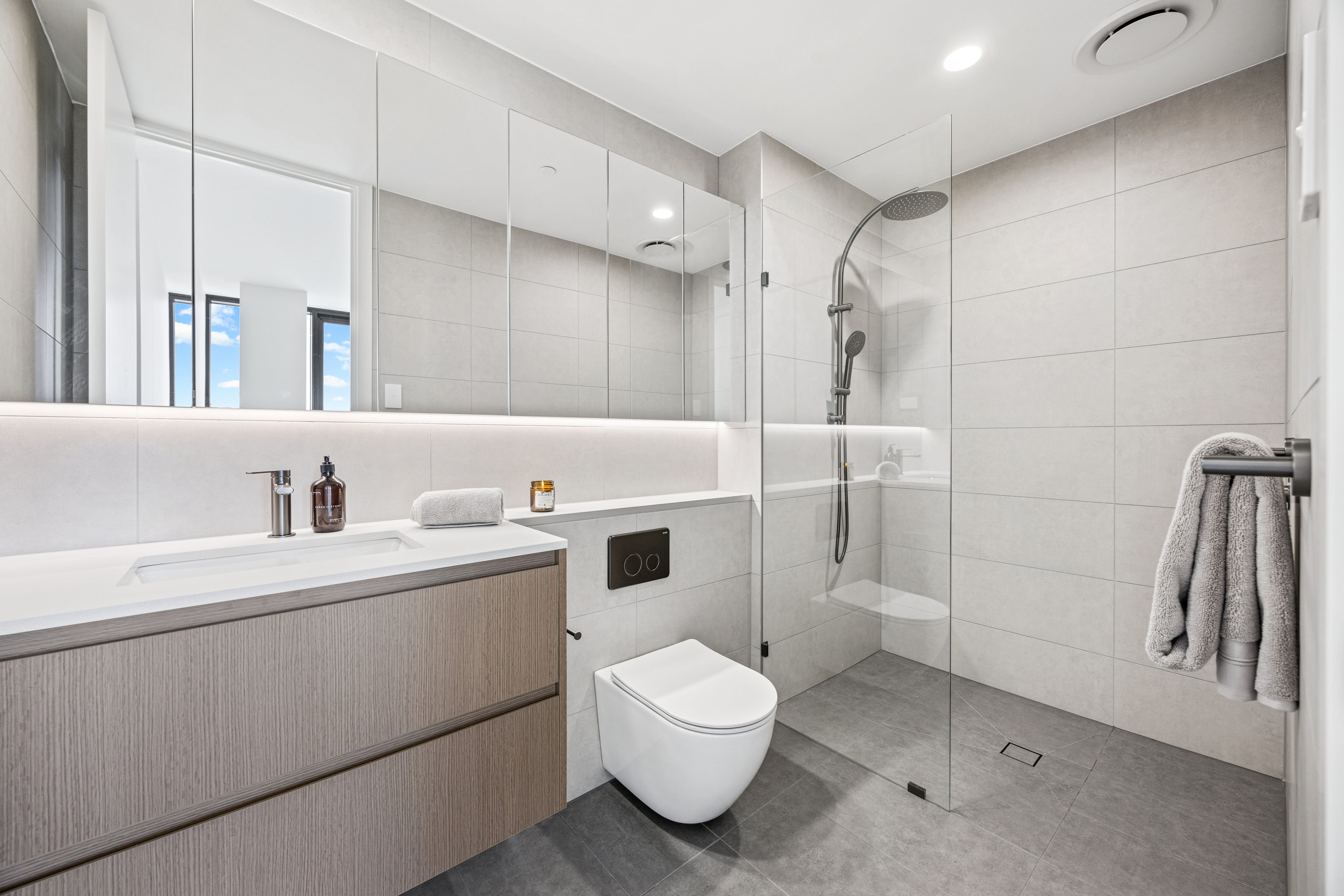 3107/6 Penaluna Place, ADELAIDE, SA 5000 12