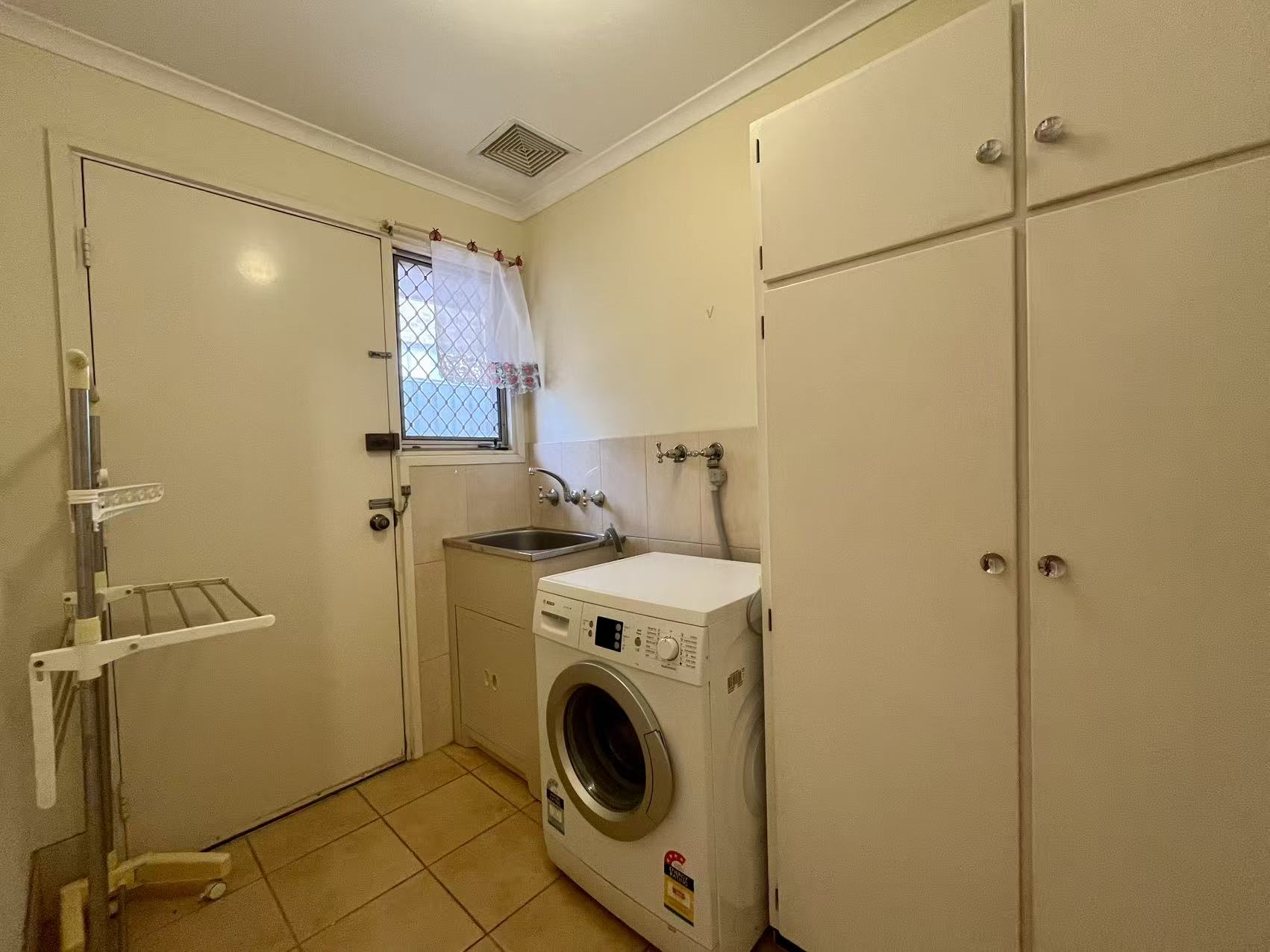 2 Kinedana Street, EDEN HILLS, SA 5050 11