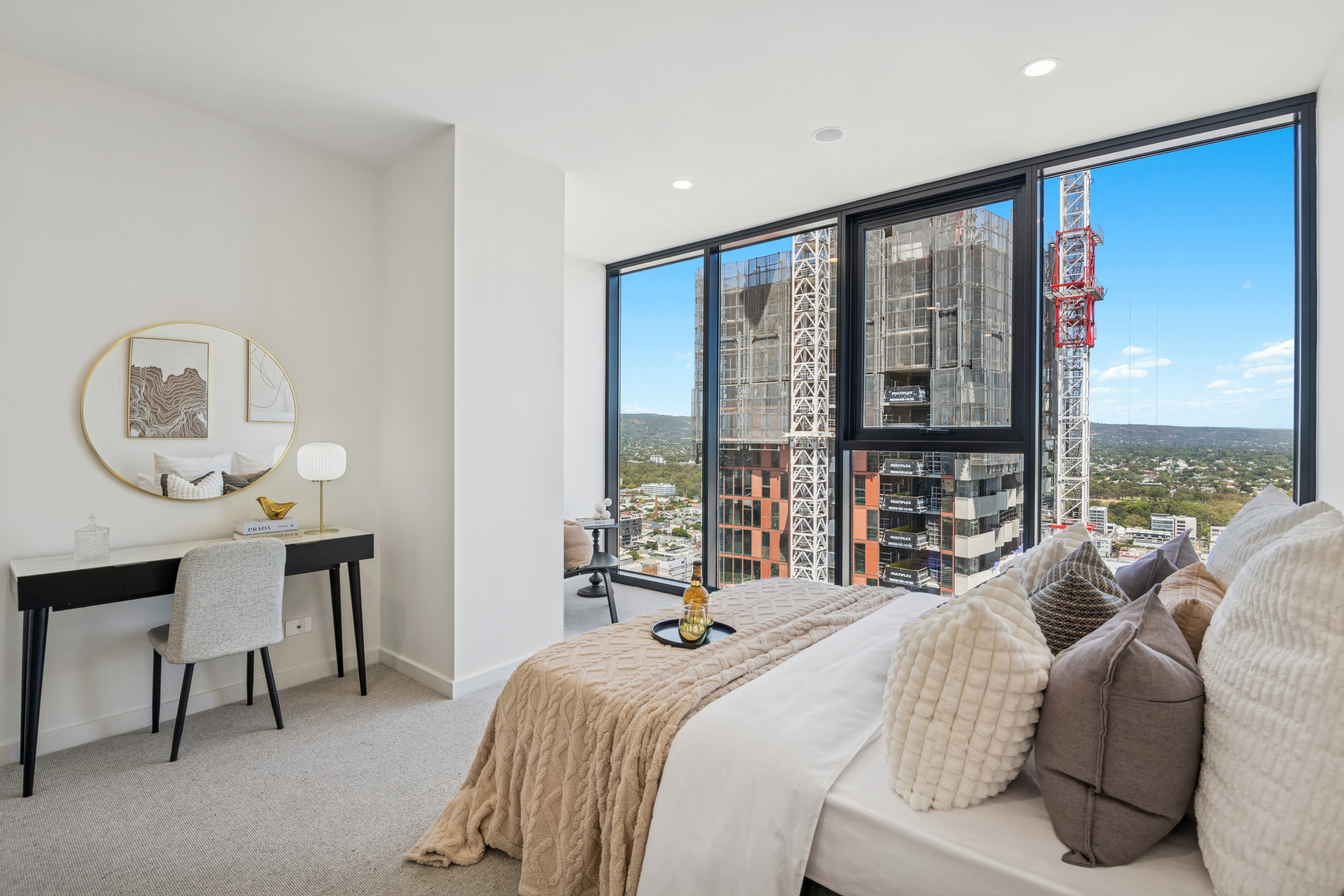 3209/6 Penaluna Place, ADELAIDE, SA 5000 9