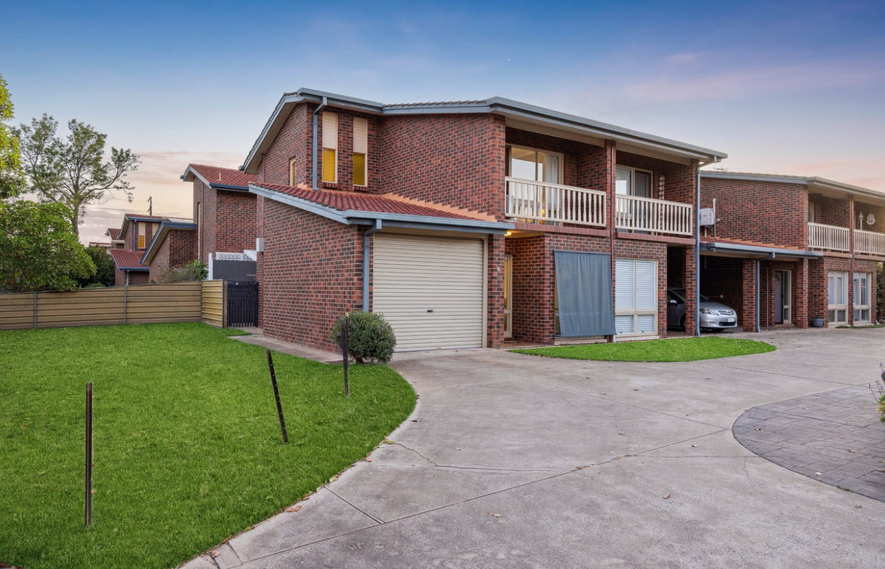 1/15 Hendrie Street, MORPHETTVILLE, SA 5043 2