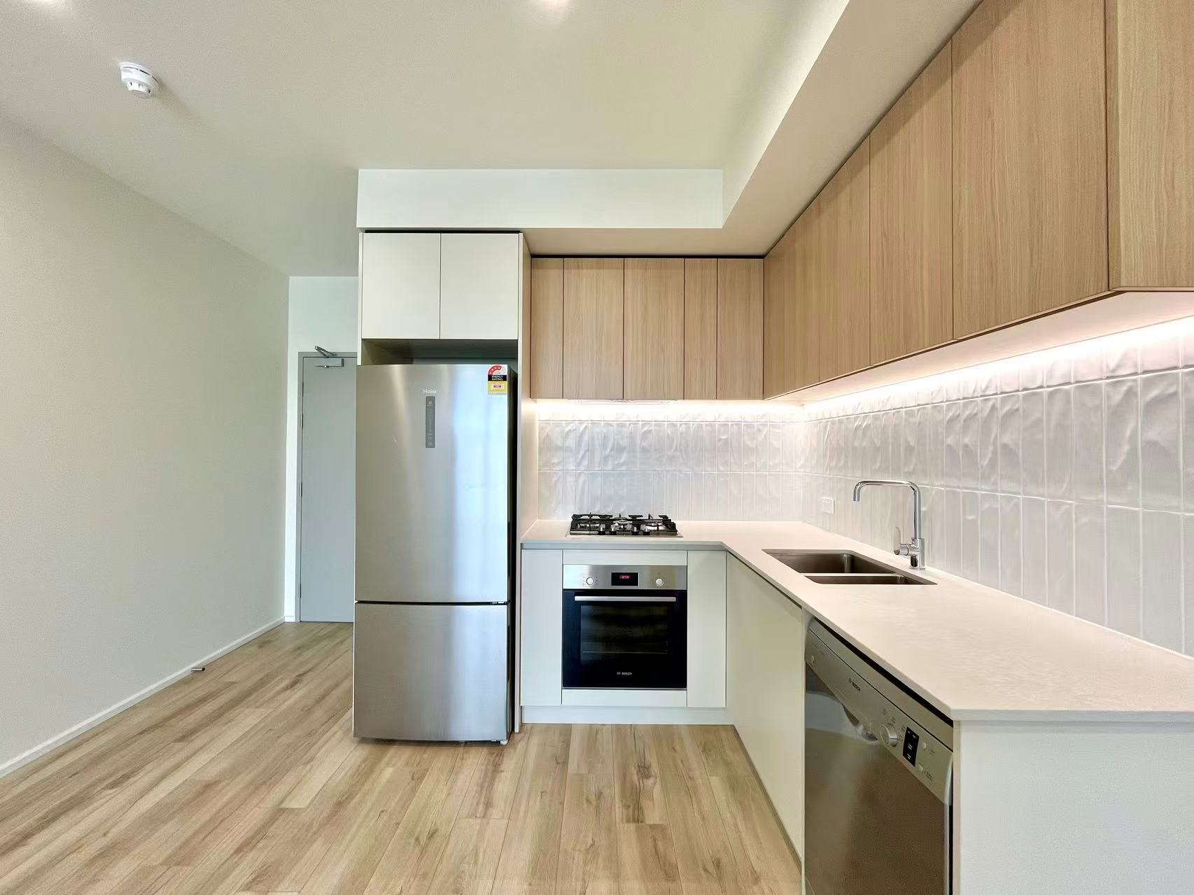 1912/6 Penaluna Place, ADELAIDE, SA 5000 5