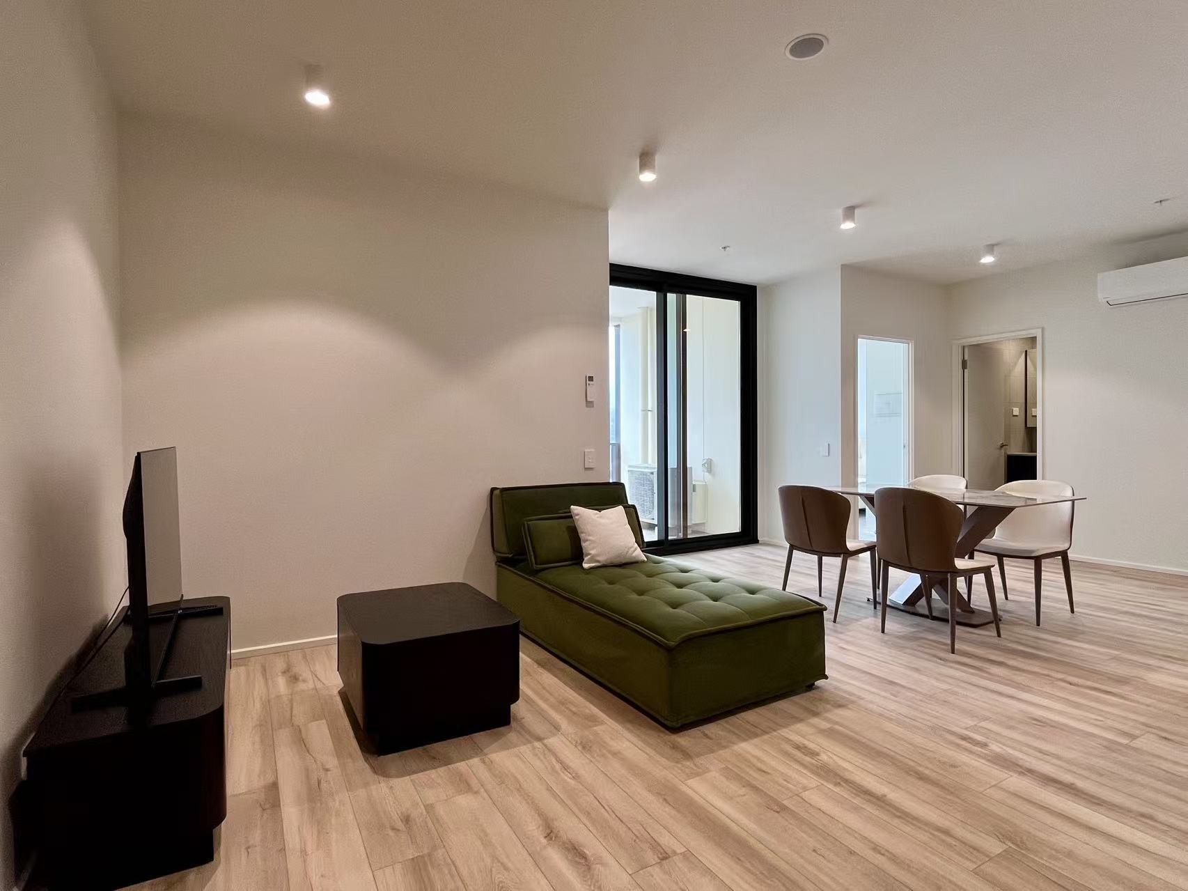 2510/6 Penaluna Place, ADELAIDE, SA 5000 3