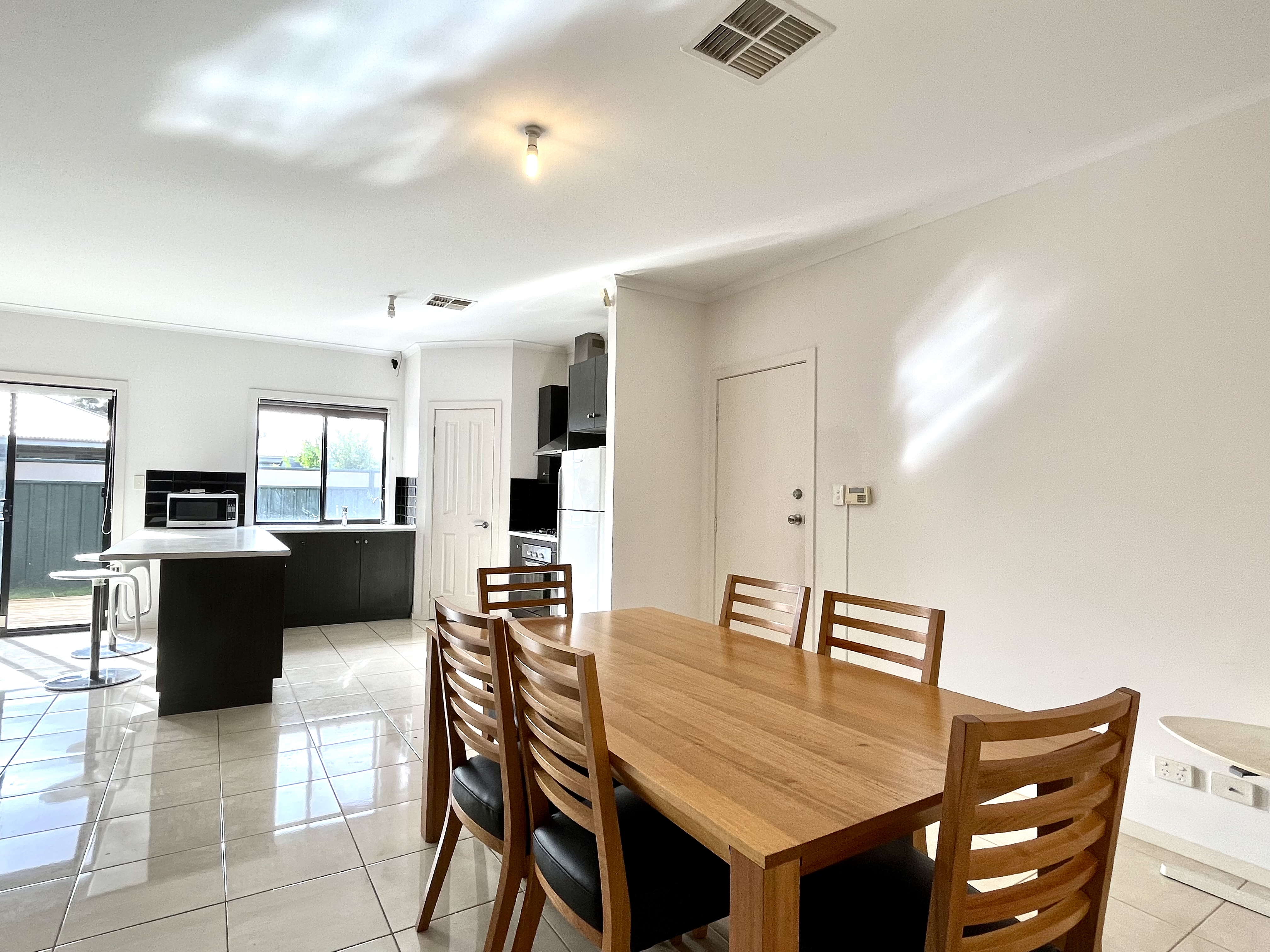 2/5 Honeyton Street, SEATON, SA 5023 4