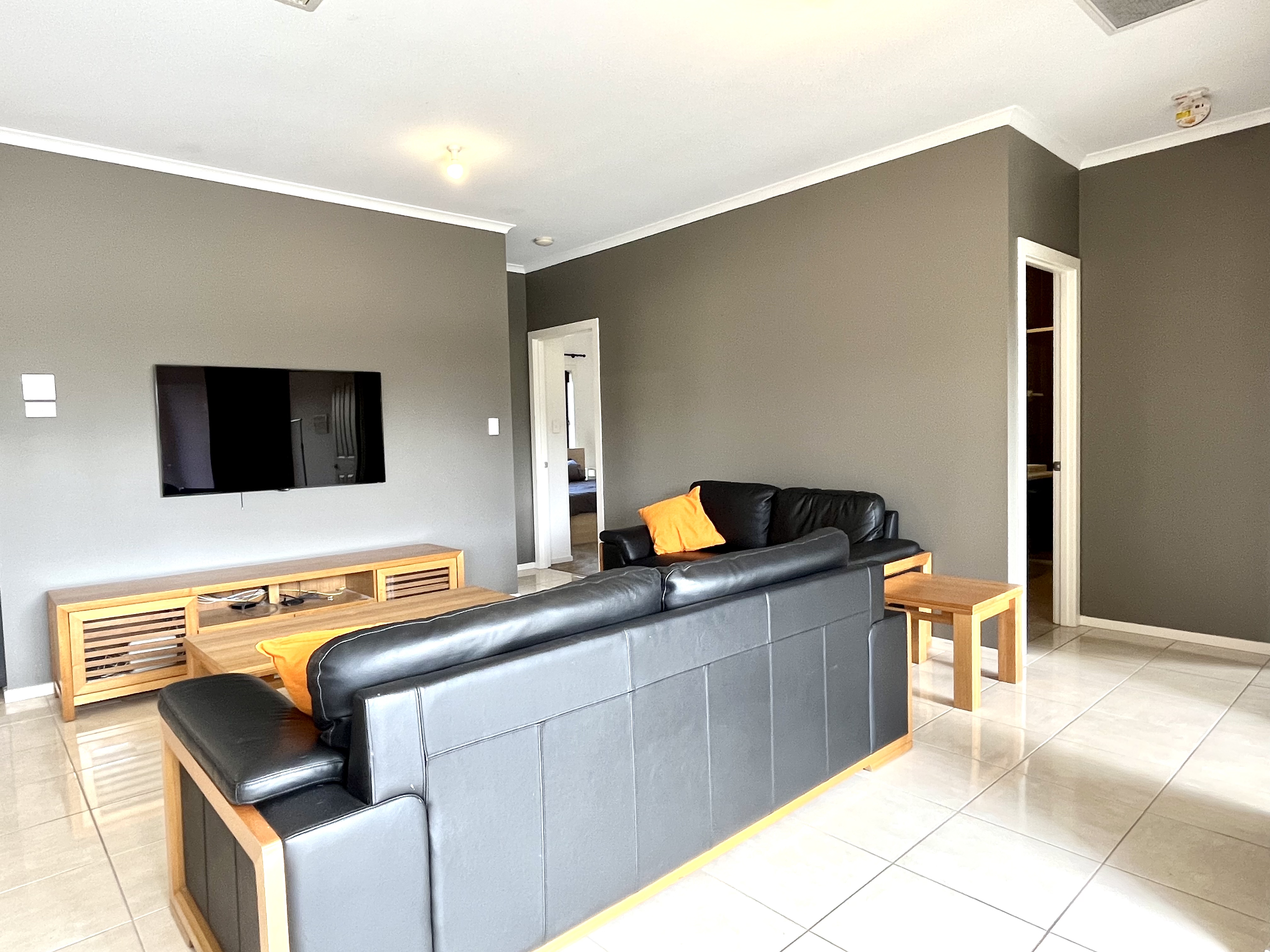 2/5 Honeyton Street, SEATON, SA 5023 3