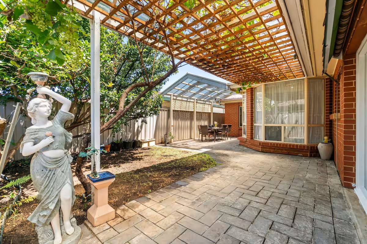 1 Vintage Court, GLENGOWRIE, SA 5044 13