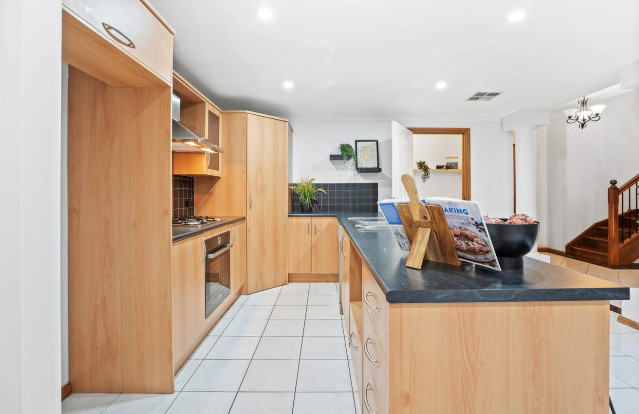 66A Hawker Street, BROMPTON, SA 5007 4