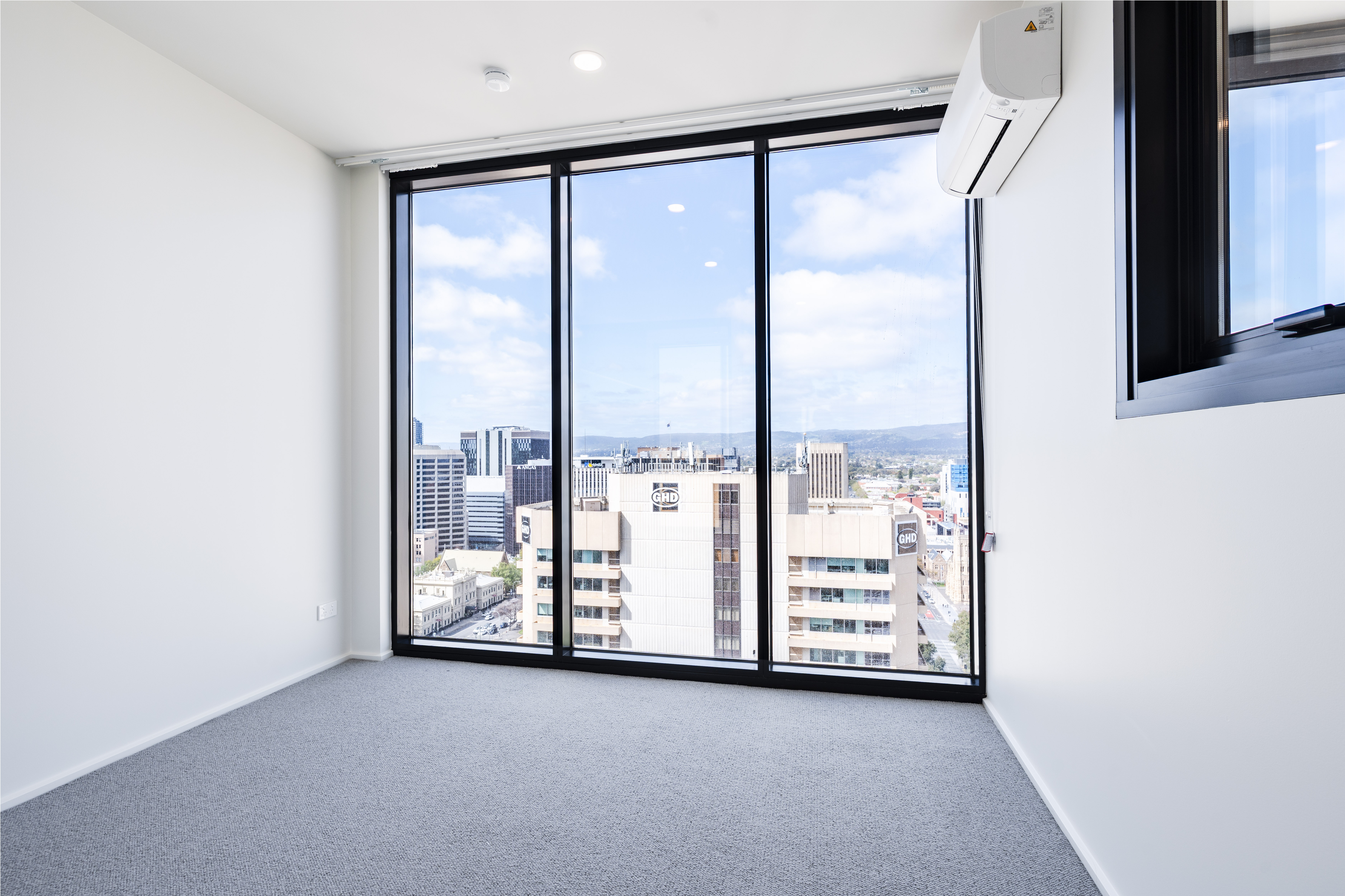 2512/6 Penaluna Place, ADELAIDE, SA 5000 12