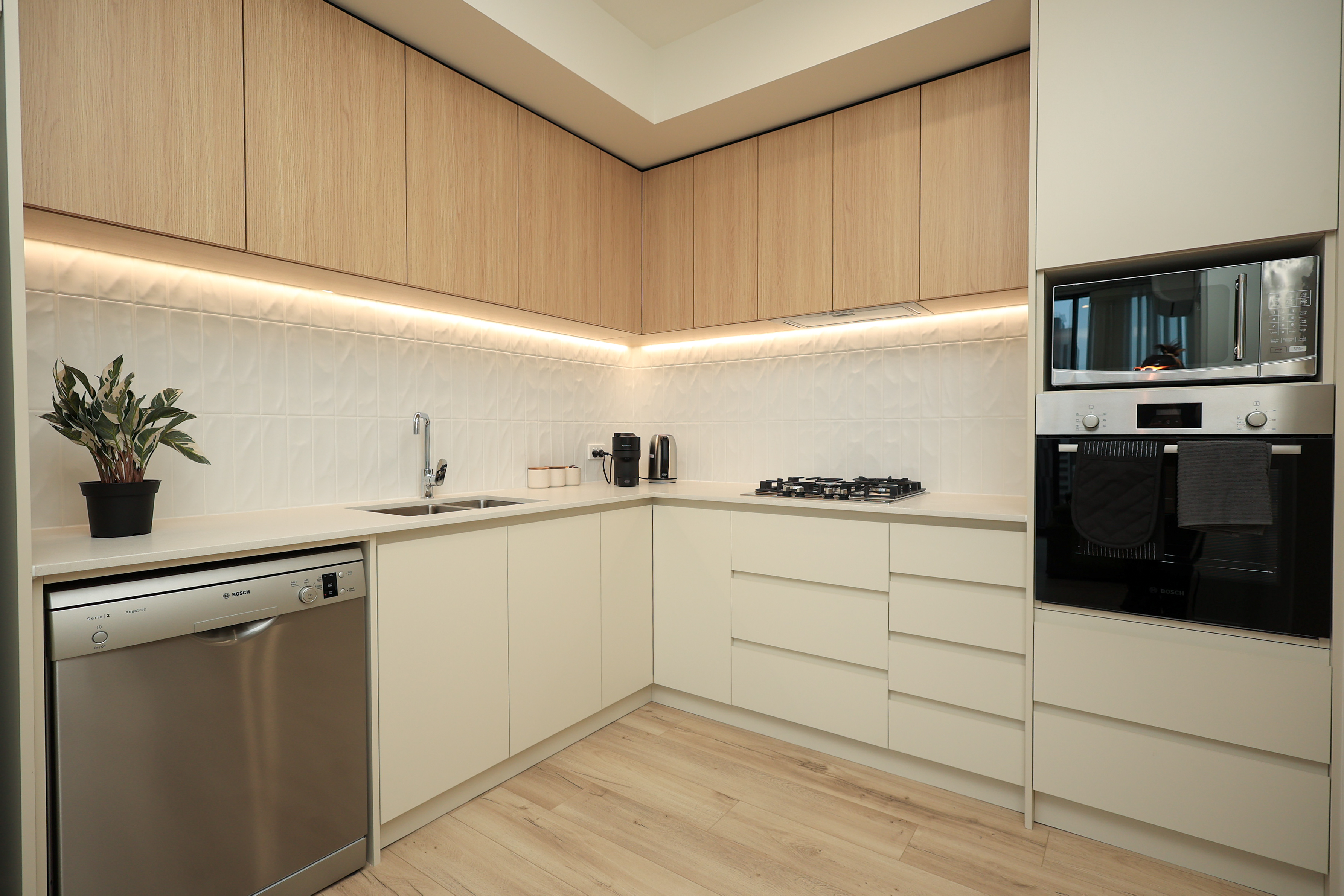 1610/6 Penaluna Place, ADELAIDE, SA 5000 6