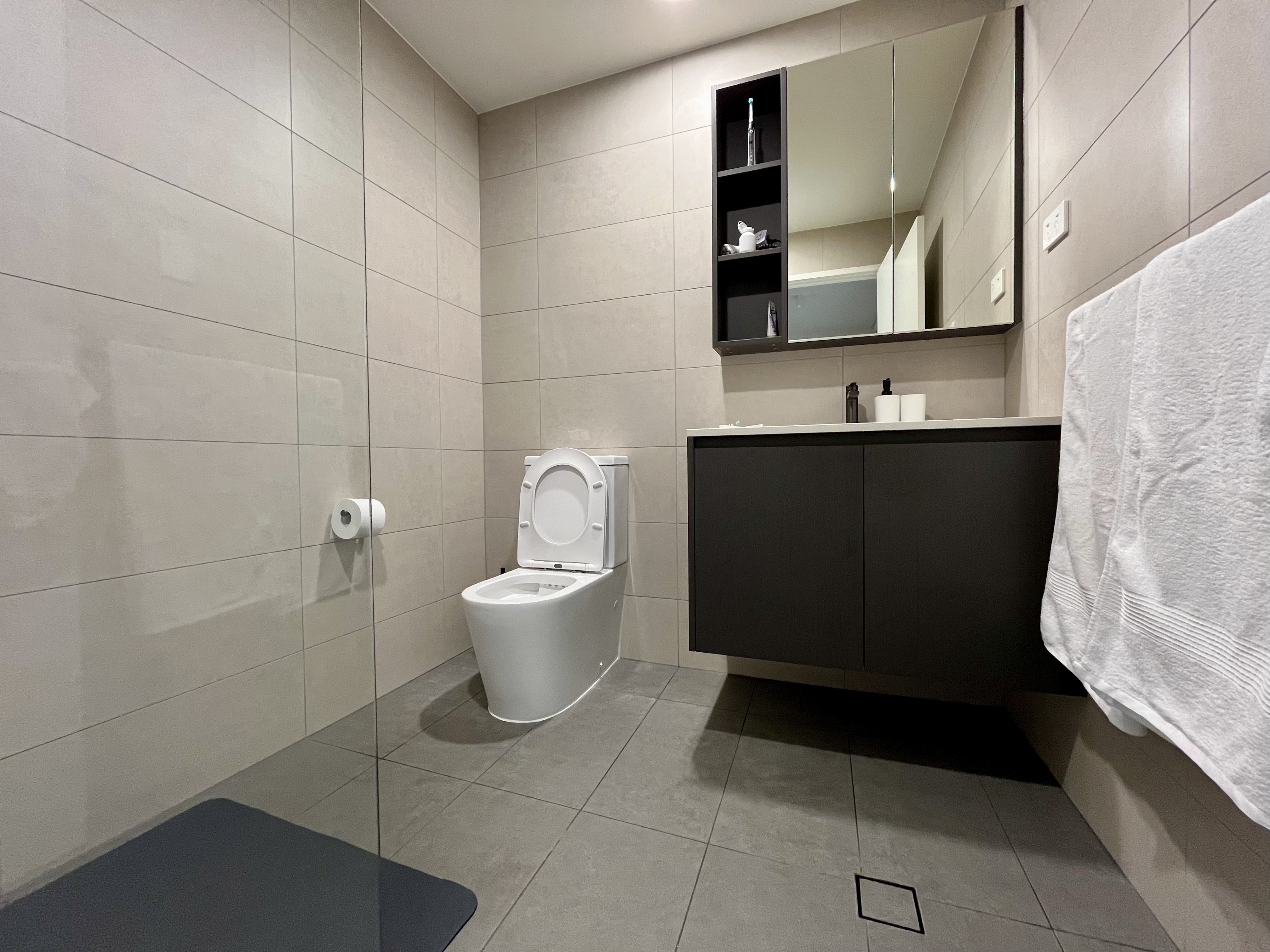 2703/6 Penaluna Place, ADELAIDE, SA 5000 12