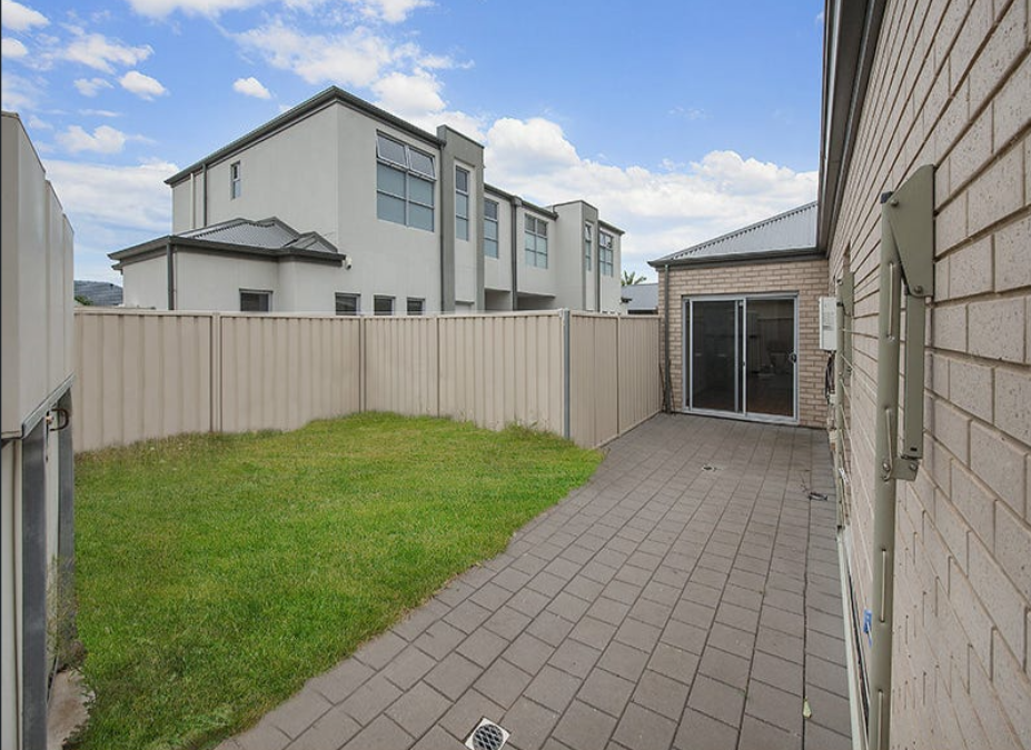 51 Thorne Crescent, MITCHELL PARK, SA 5043 12
