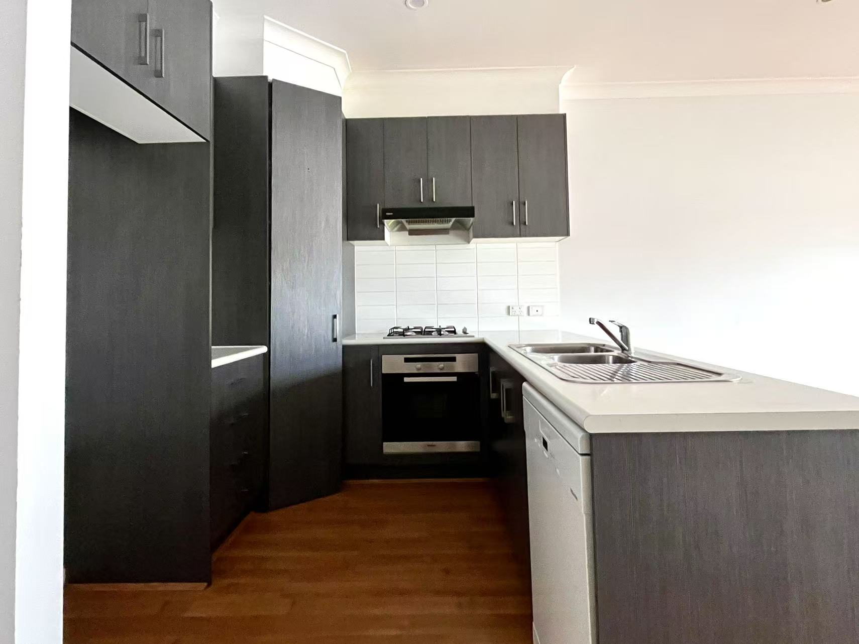 51 Thorne Crescent, MITCHELL PARK, SA 5043 4