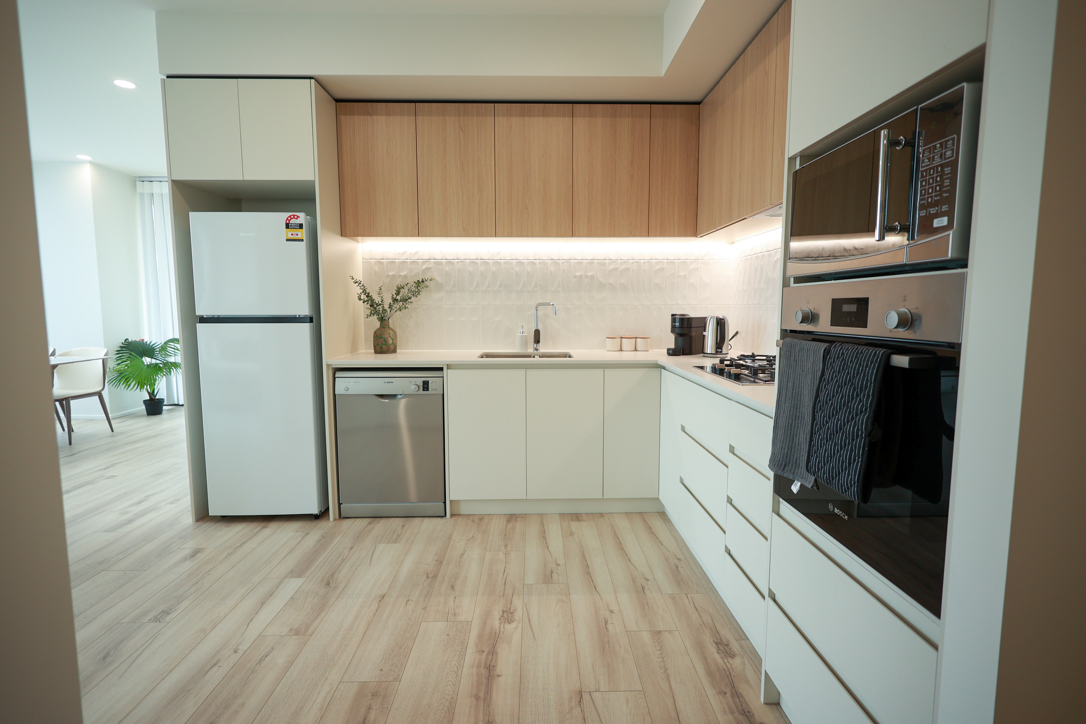 1810/6 Penaluna Place, ADELAIDE, SA 5000 6