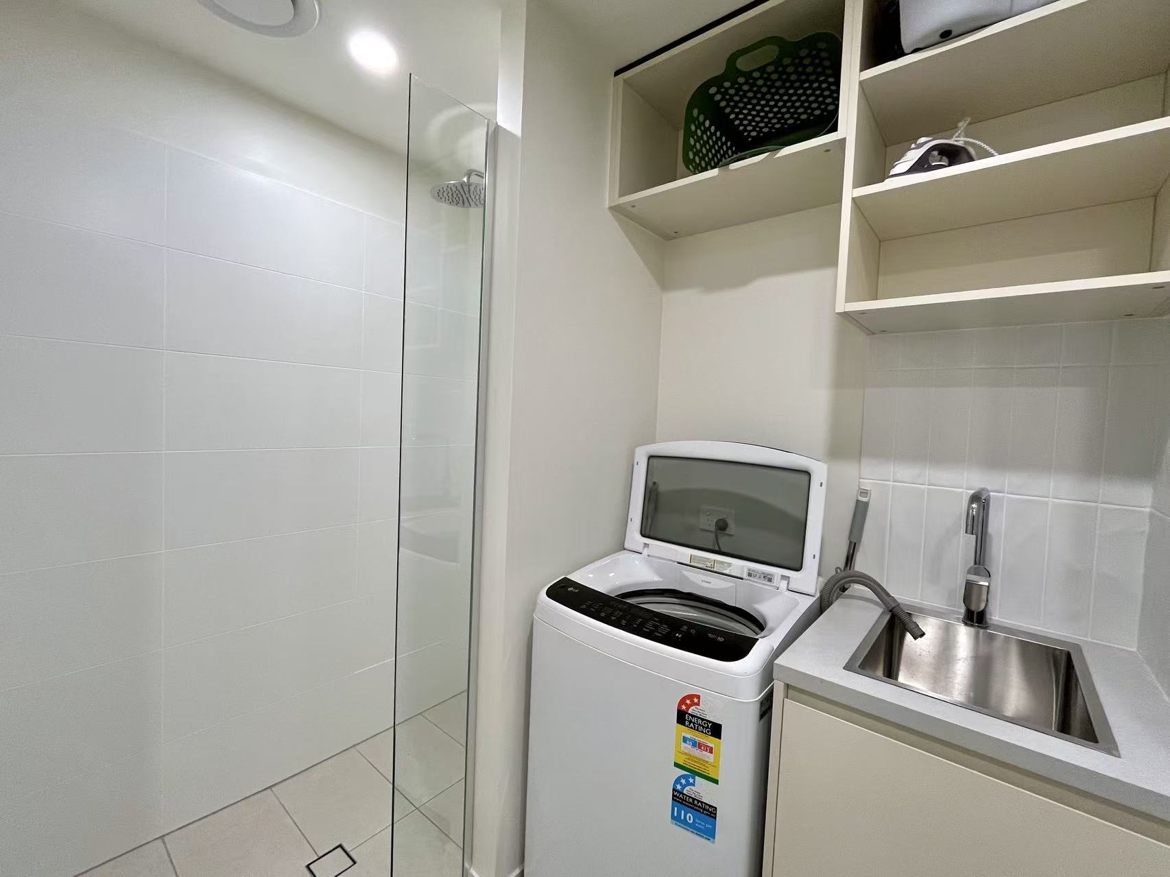 1512/6 Penaluna Place, ADELAIDE, SA 5000 11