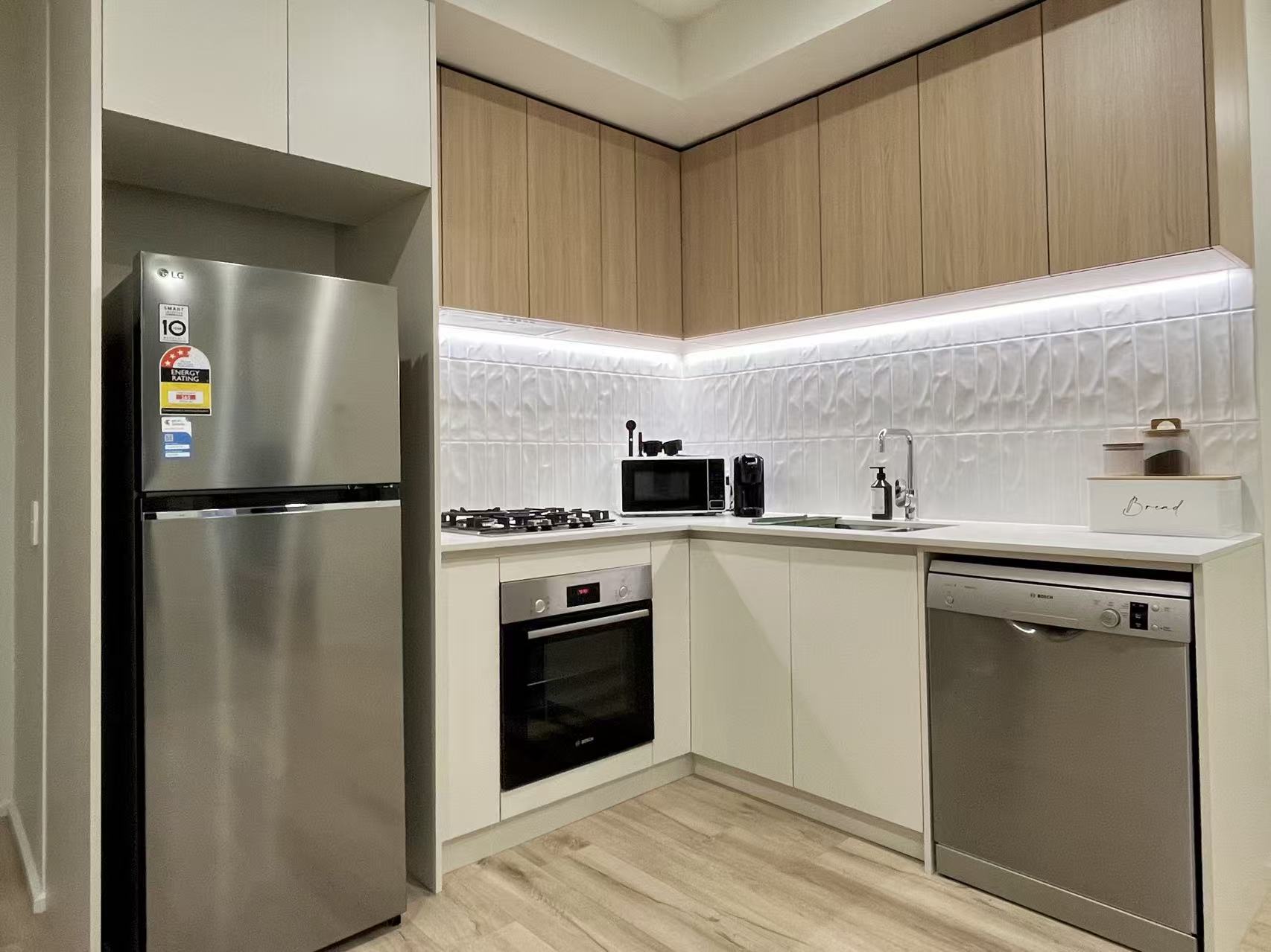 1512/6 Penaluna Place, ADELAIDE, SA 5000 7