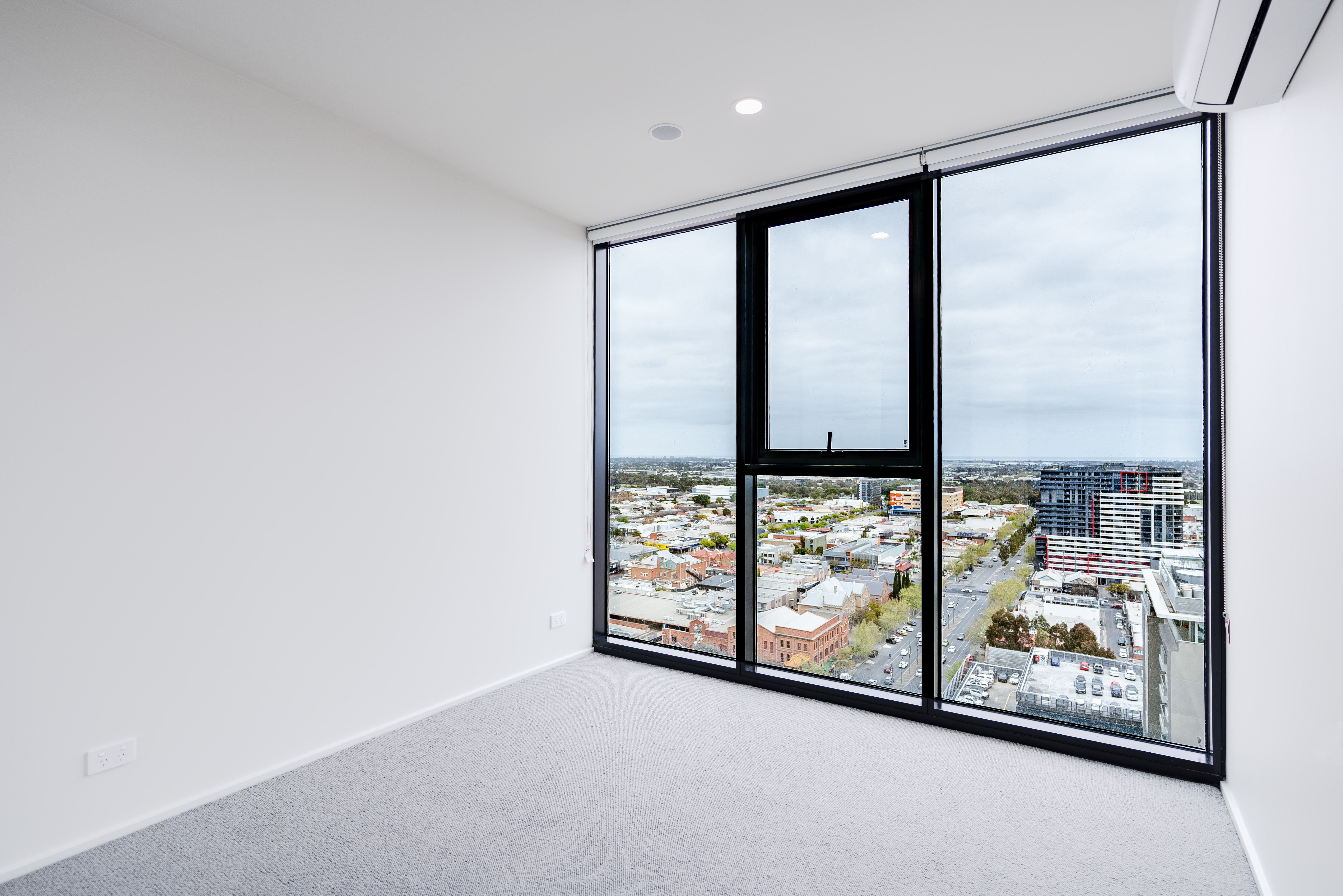 2806/6 Penaluna Place, ADELAIDE, SA 5000 4