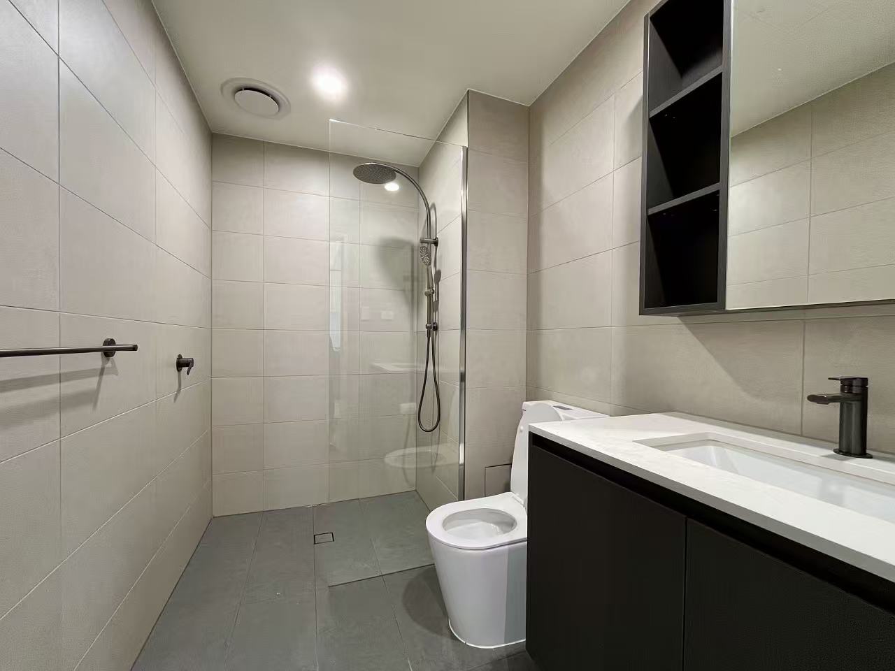 2205/6 Penaluna Place, ADELAIDE, SA 5000 8